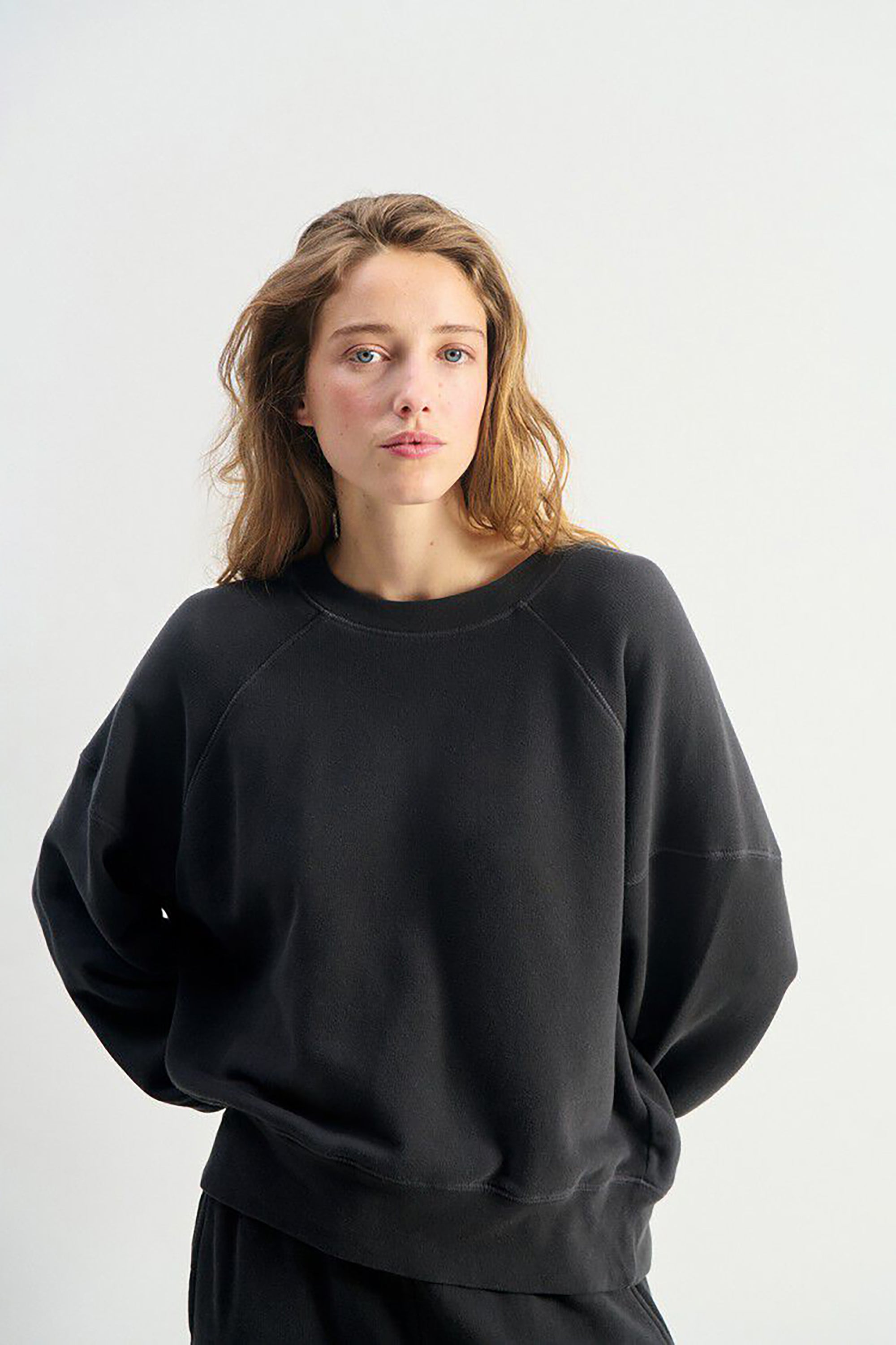 Atubay Sweatshirt - Darkness - RUM Amsterdam