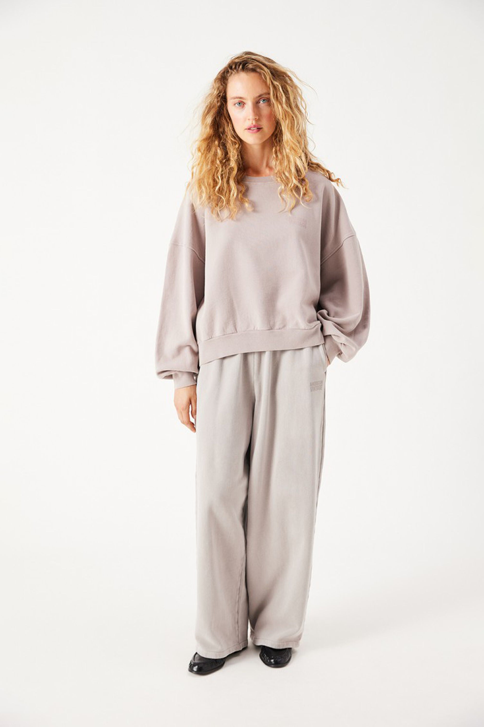 Jitbay Sweatshirt - Vintage Foggy