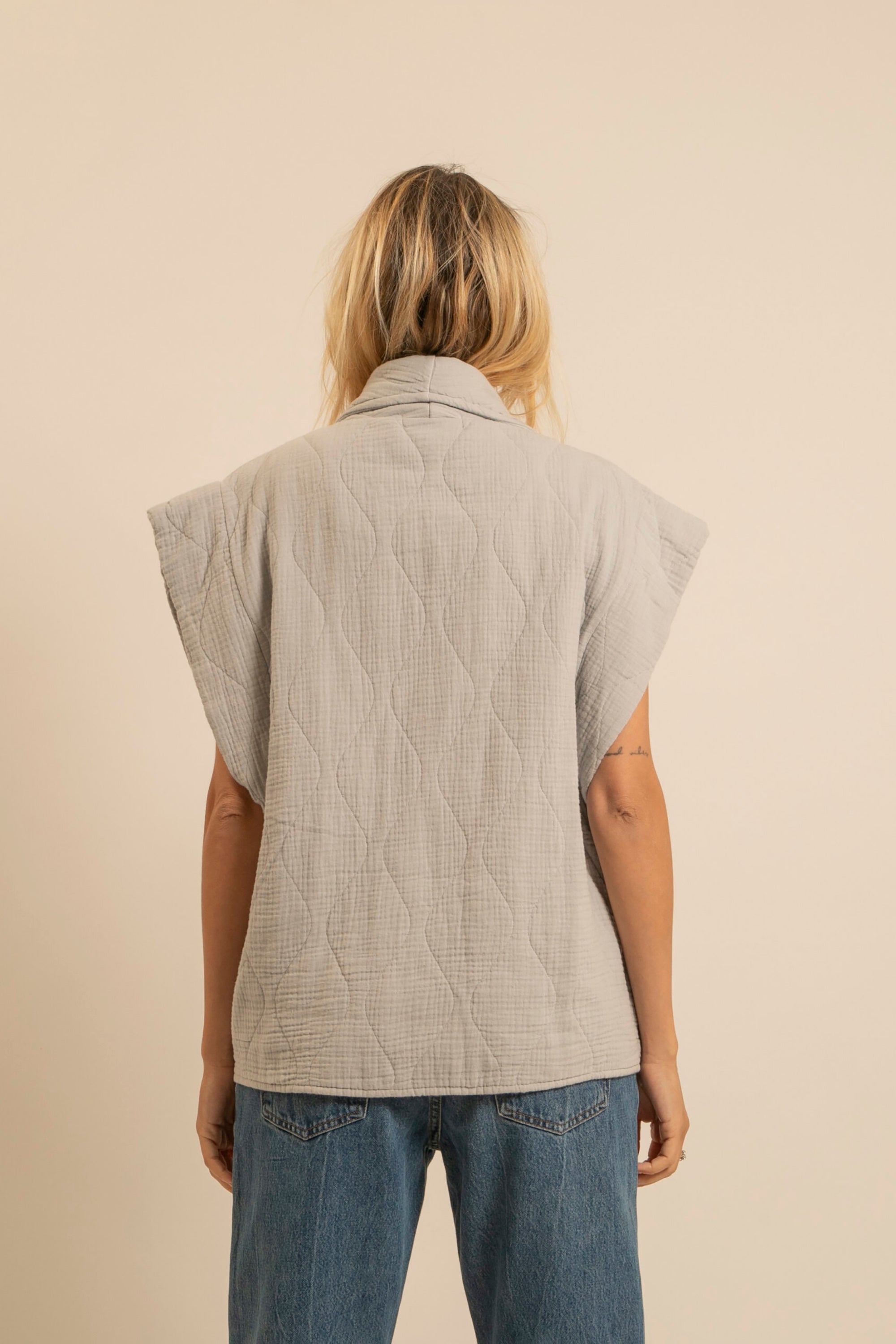 Brooklyn Sleeveless Jacket - Grey