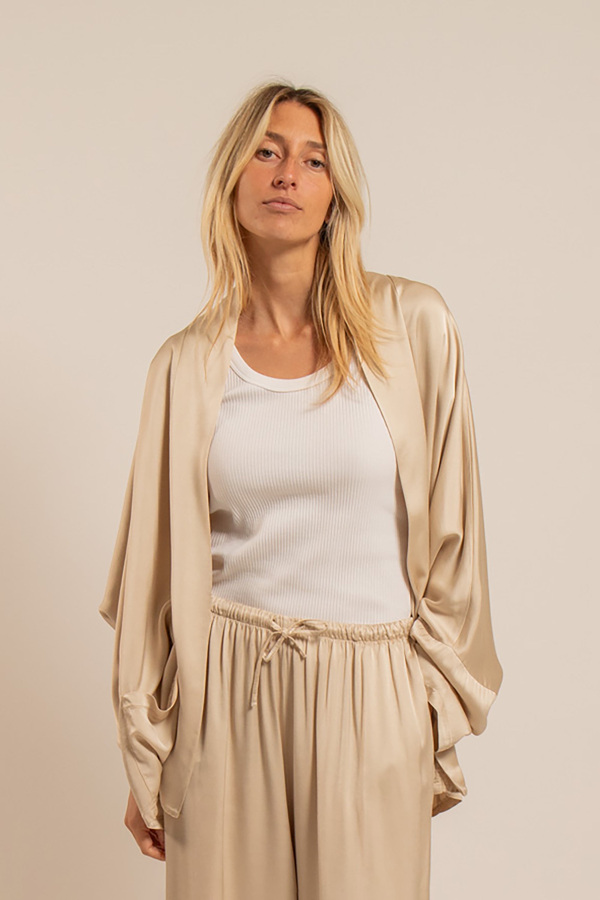Chicago Silky Kimono Jacket - Sable