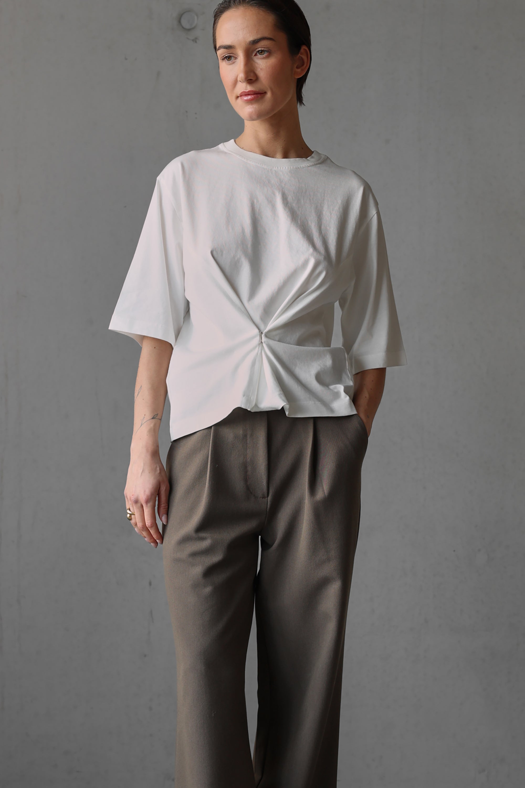 Selah Hook Tee - Off White - RUM Amsterdam