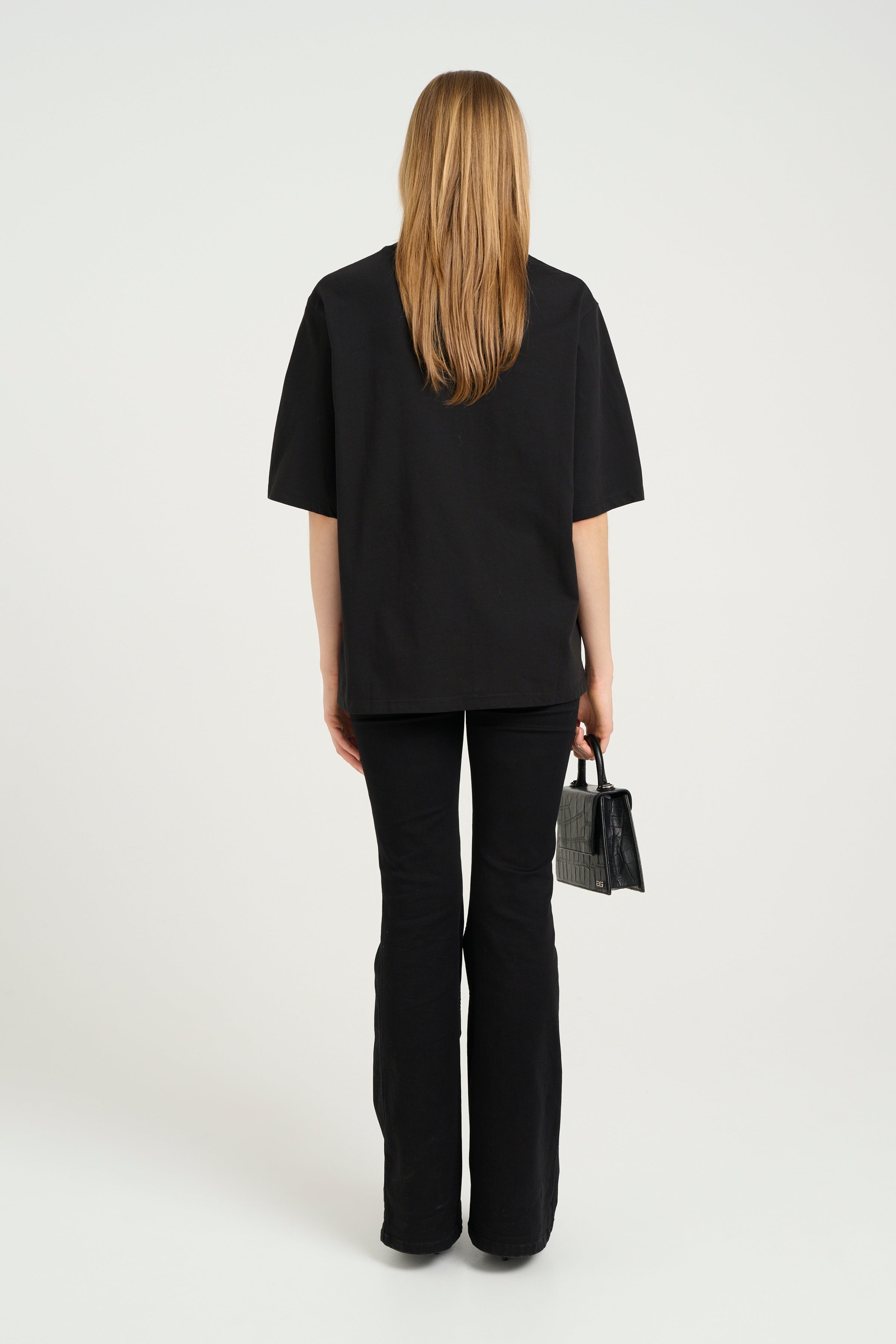 Simma EMB Tee - Black - RUM Amsterdam