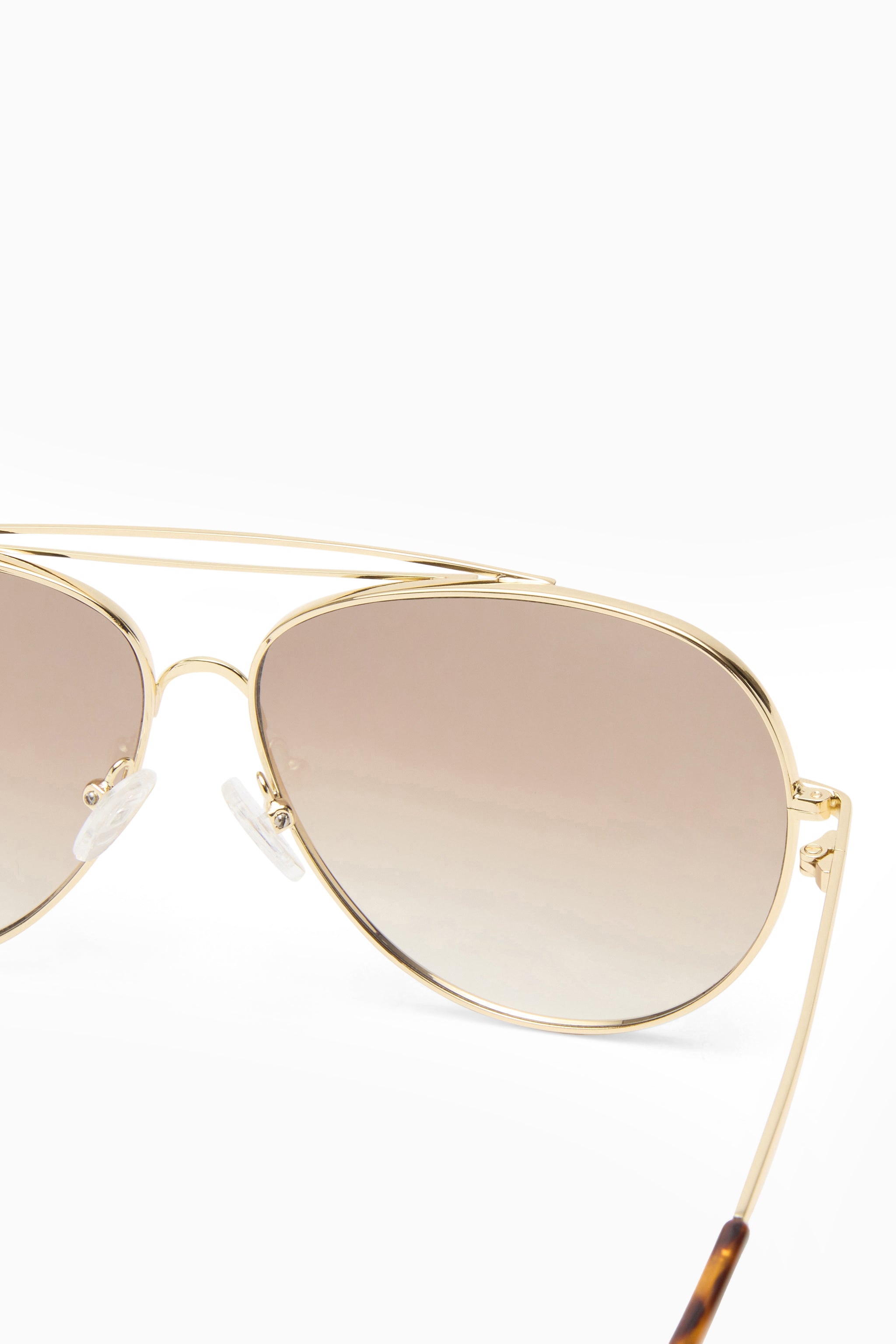 Abracadabra Sunglasses - Bright Gold w/ Brown // Le Sustain - RUM Amsterdam