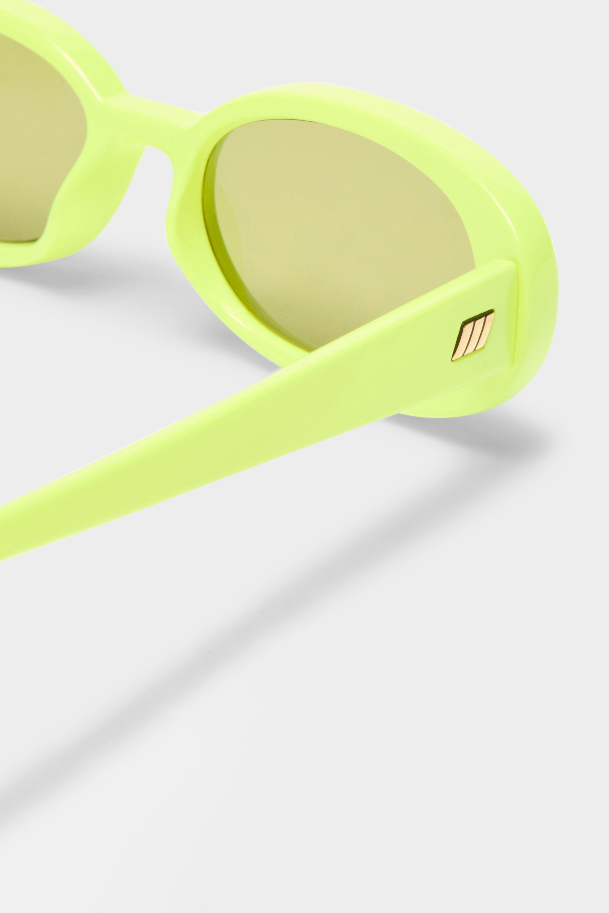 Outta Love Sunglasses - Pine Lime