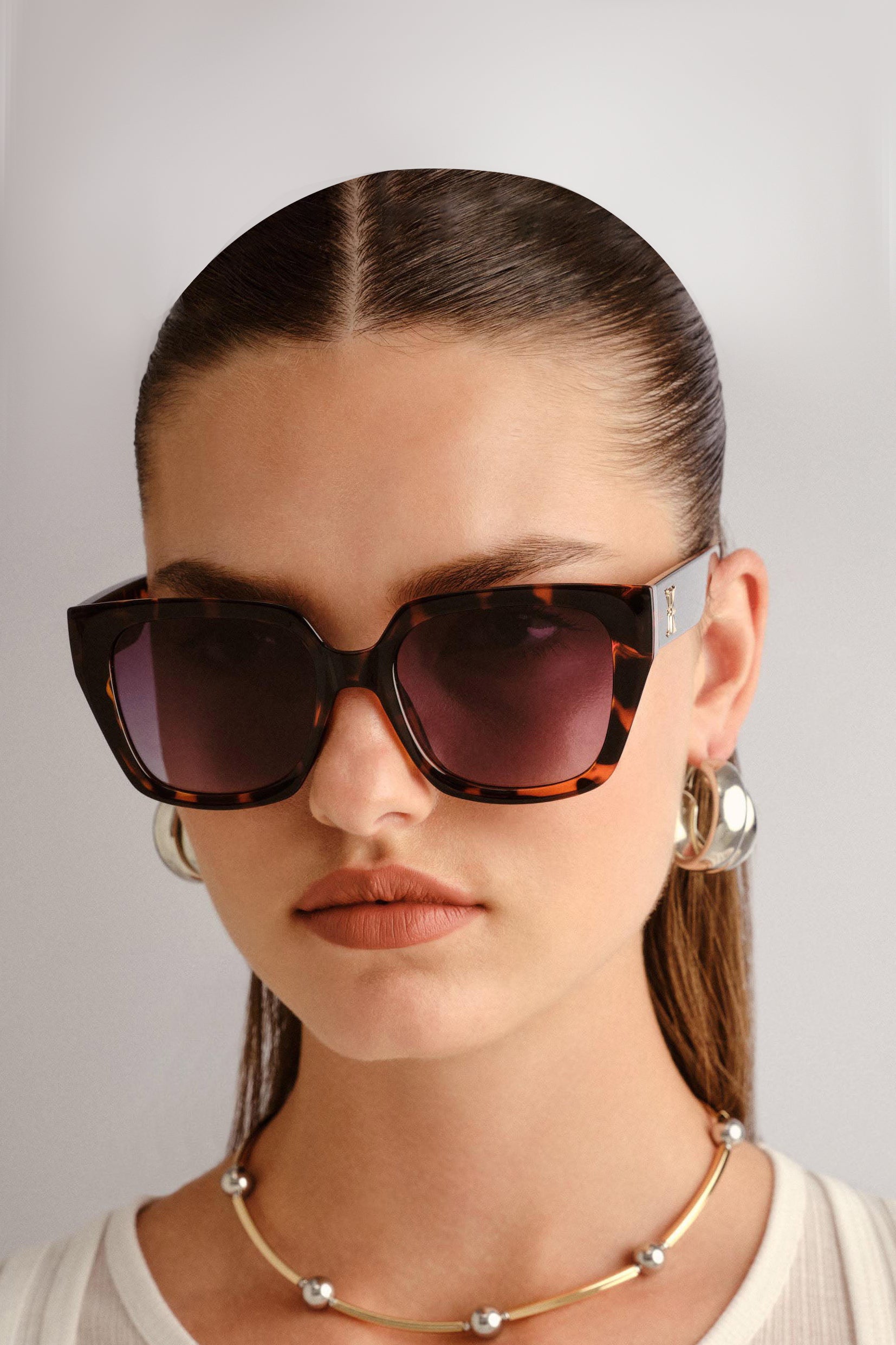 The Illusion Sunglasses - Tort - RUM Amsterdam
