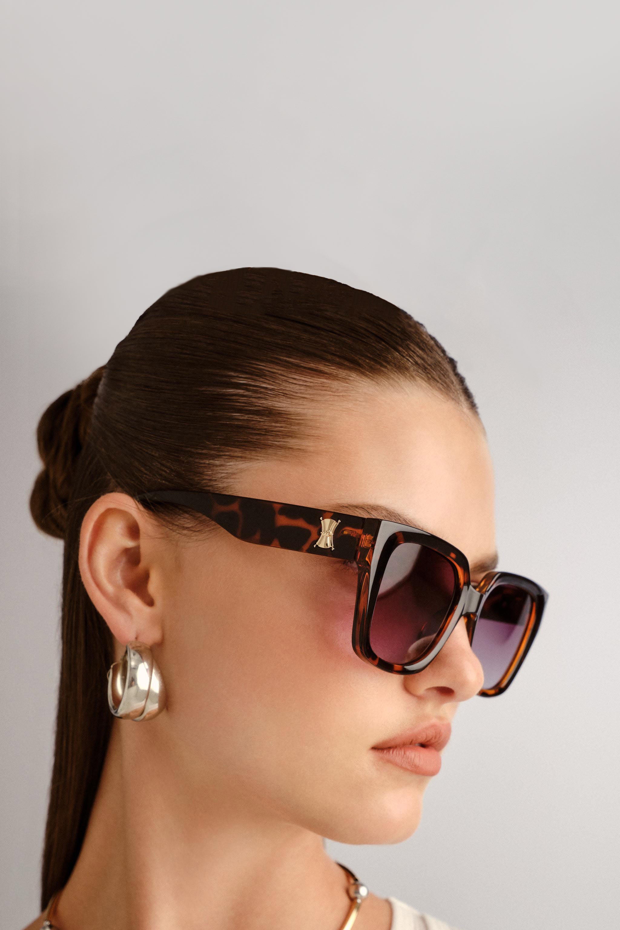 The Illusion Sunglasses - Tort - RUM Amsterdam