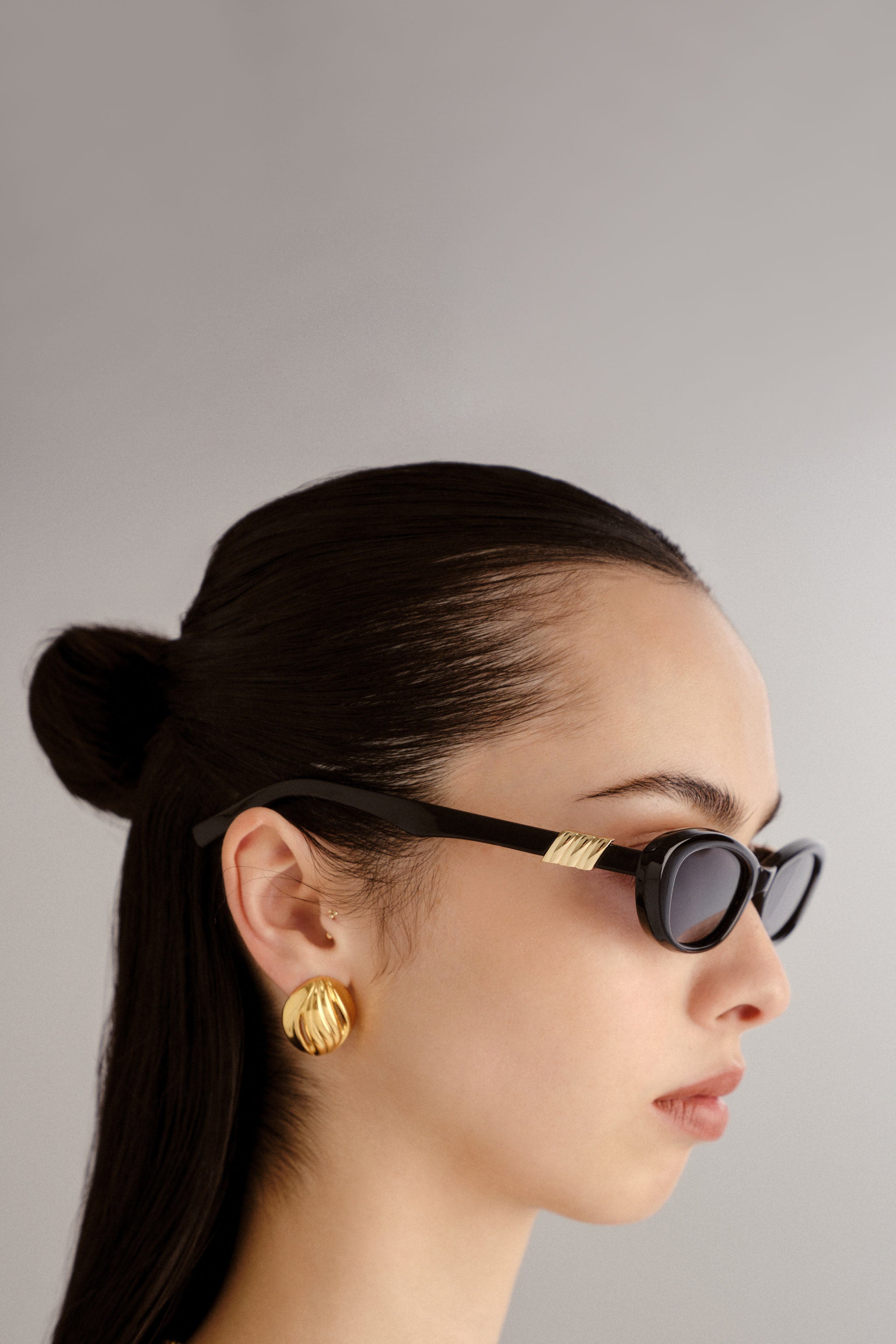 The Whisperer Sunglasses - Black *Polarized* - RUM Amsterdam