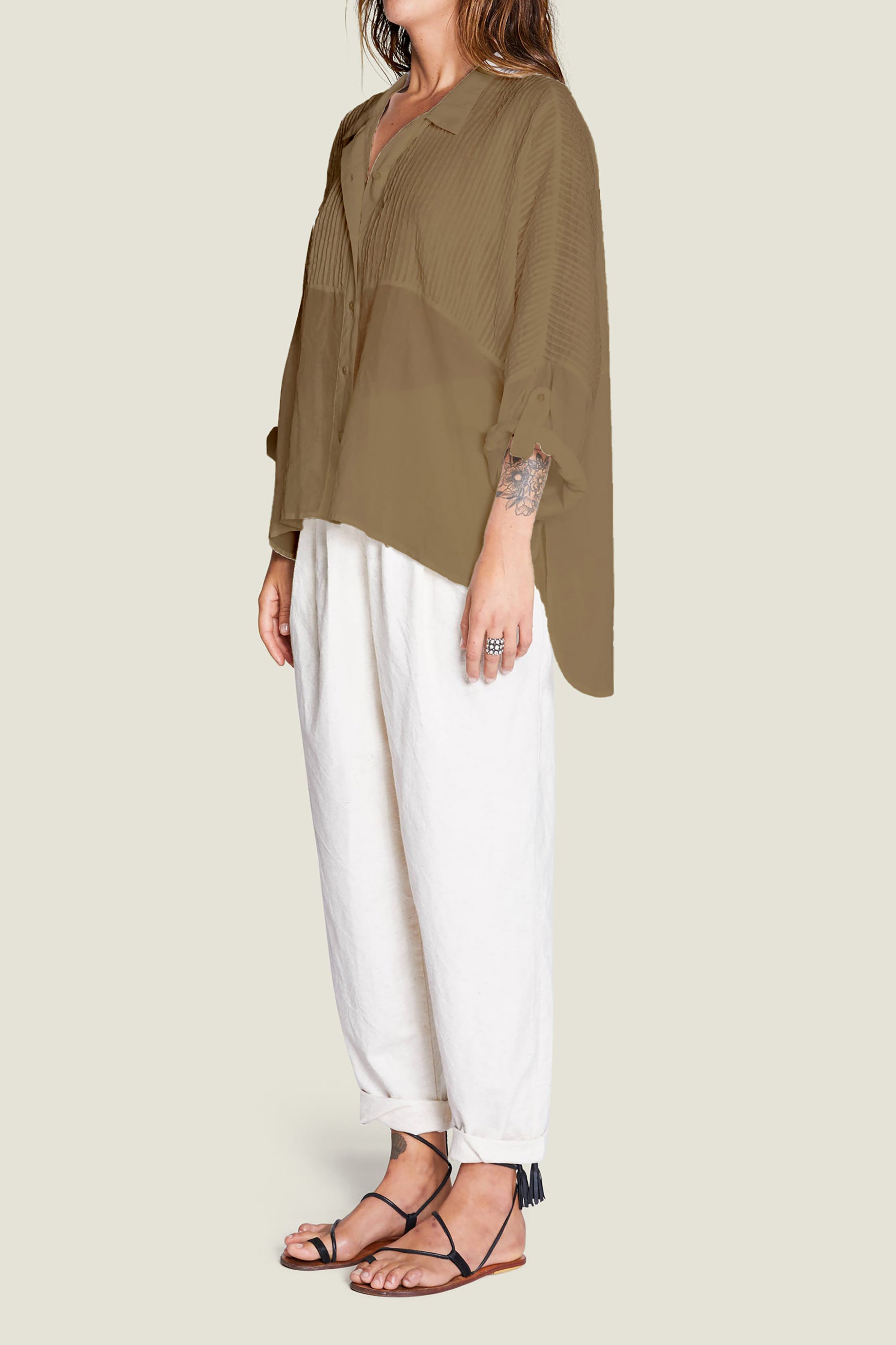 Biarritz Oversized Shirt - Khaki - RUM Amsterdam