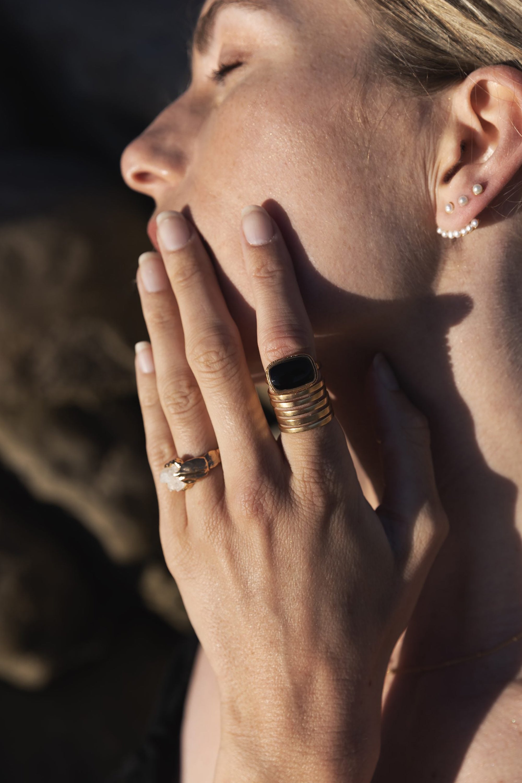 Aubrey Ring - Gold w/ Onyx