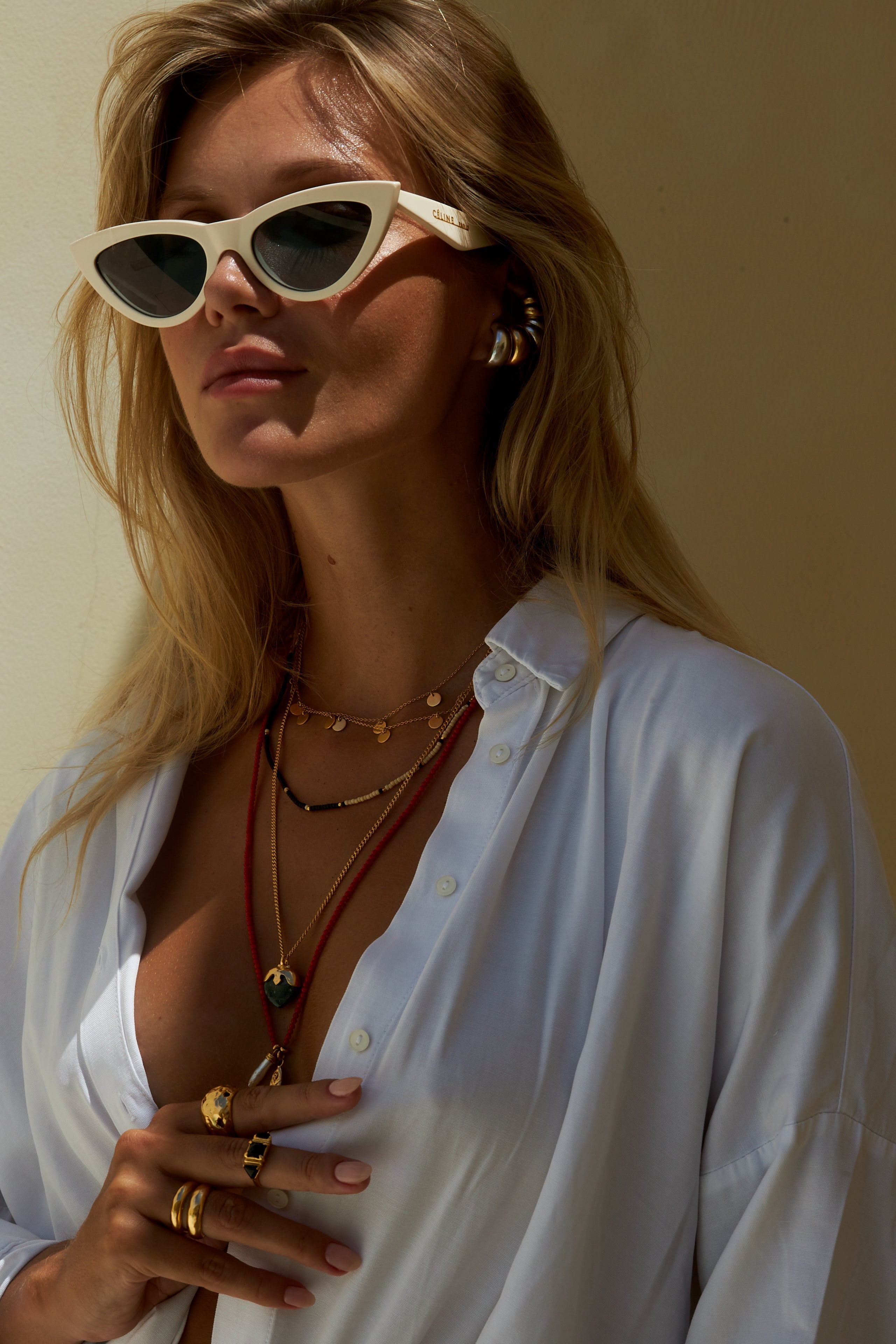 Giselle Ring - Gold with Black - RUM Amsterdam