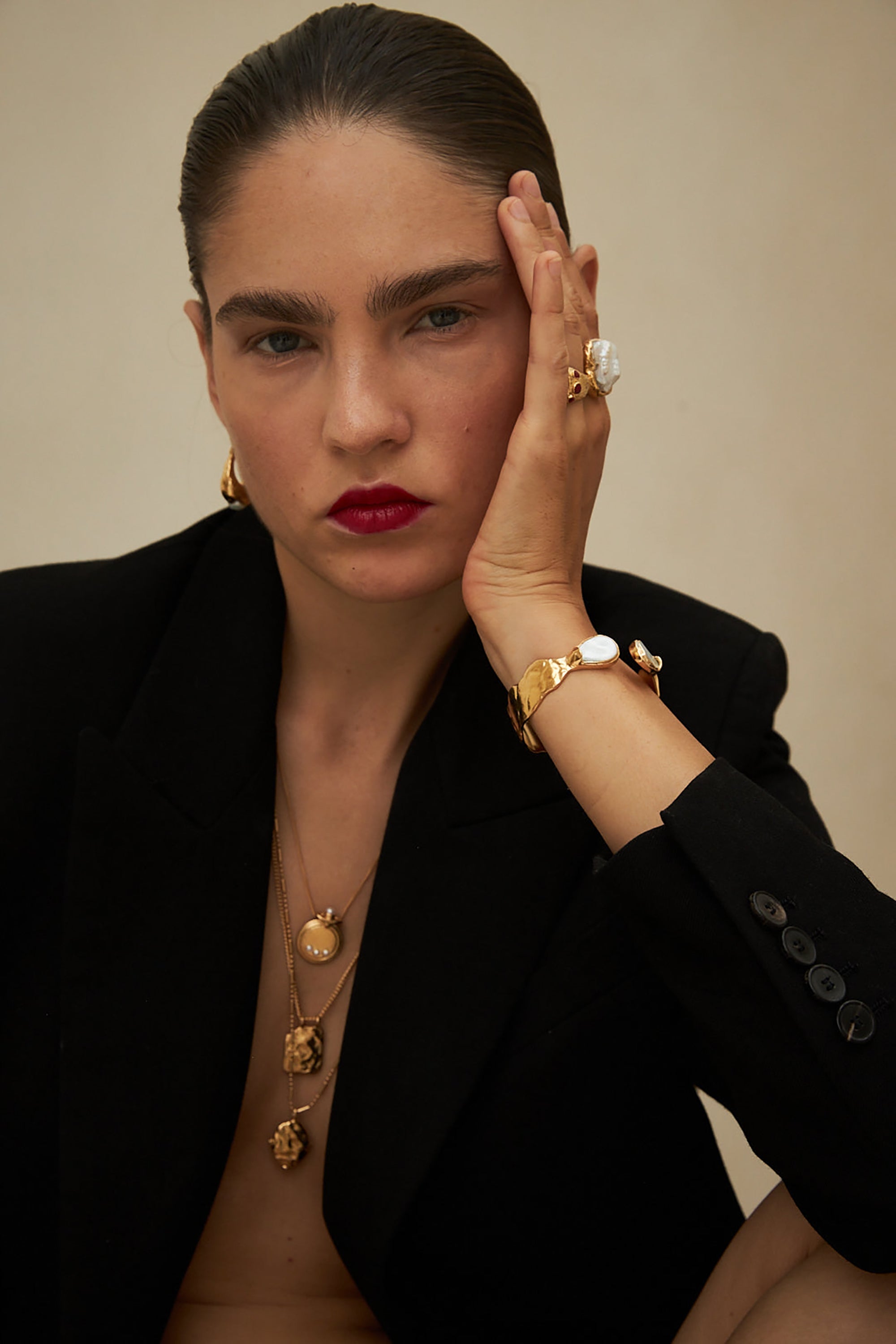 Hank Necklace - Gold with Pearl