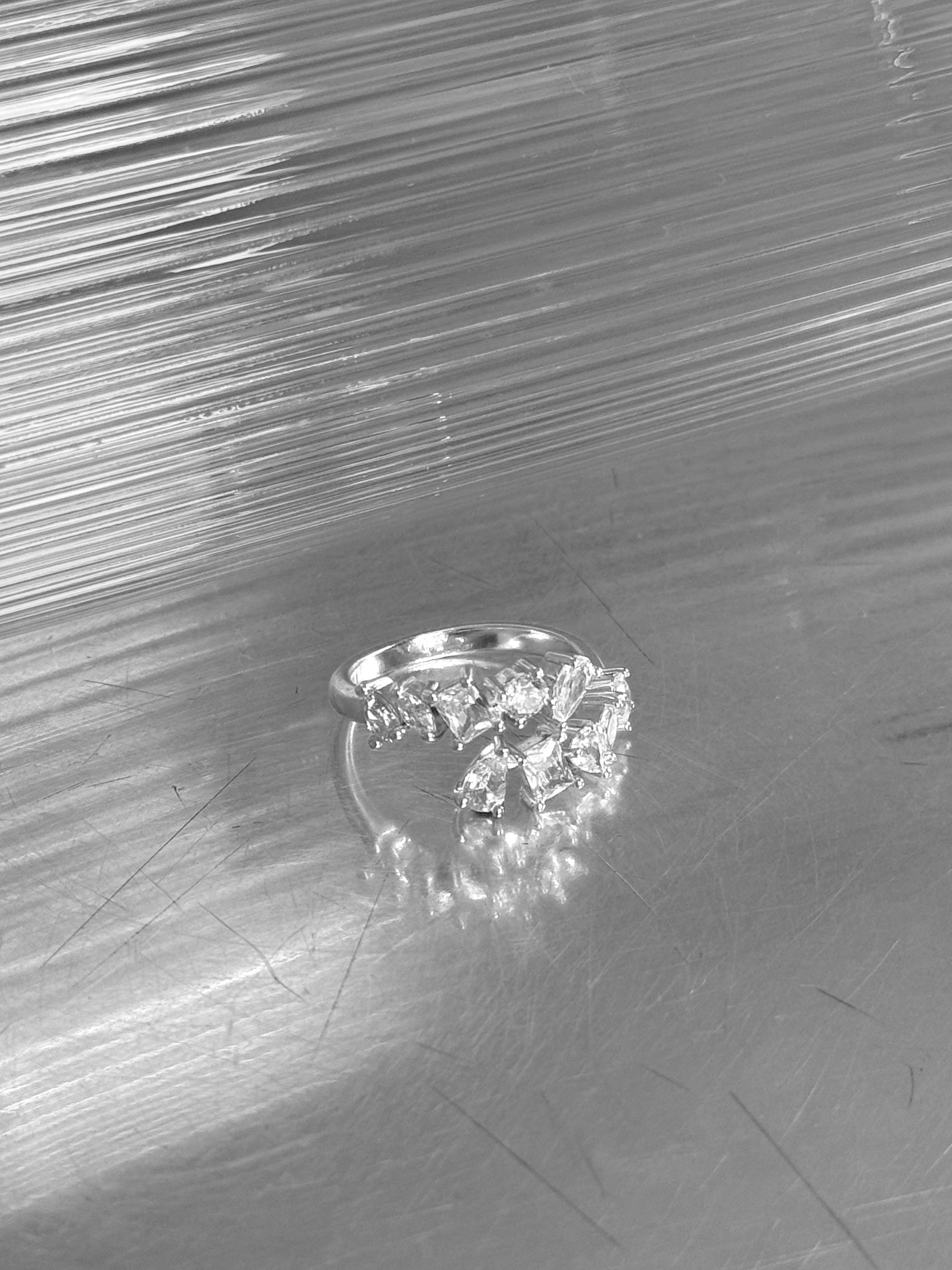 Adjustable Lithe Ring - Silver