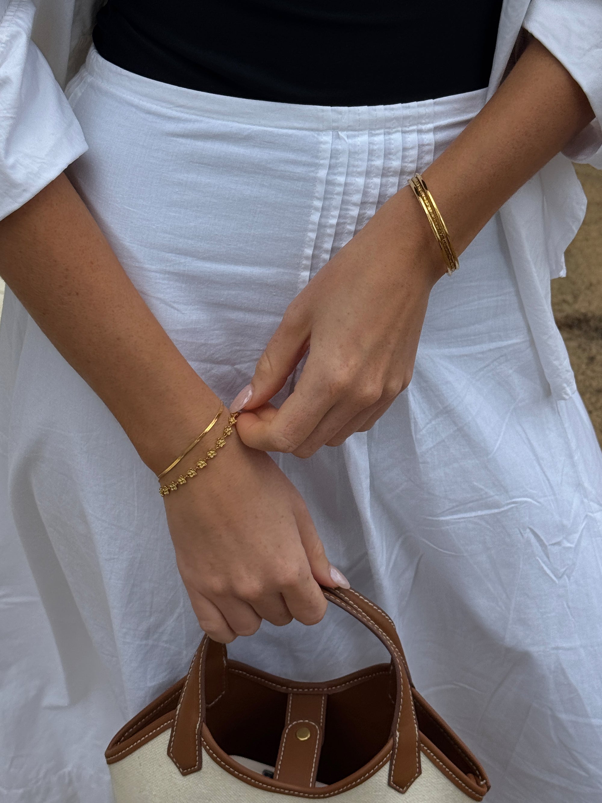 Thin Snake Chain Bracelet - Gold