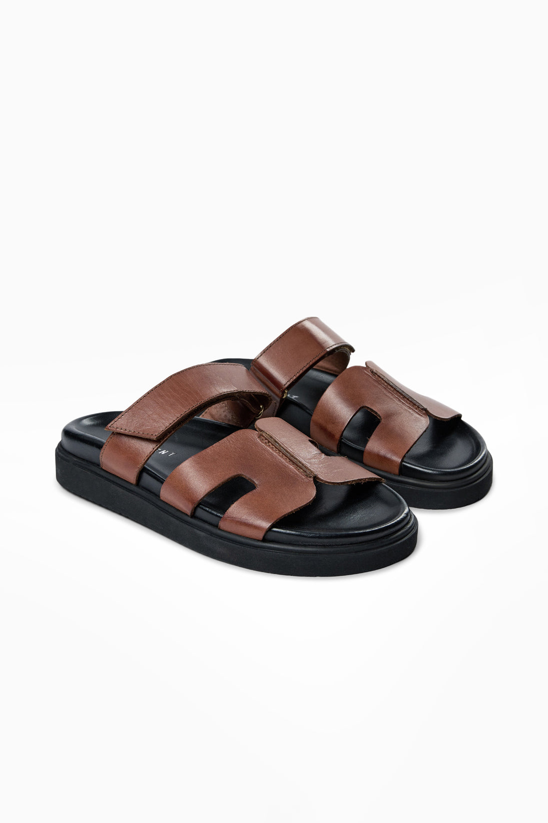 Maru Sandals - Black/Tan - RUM Amsterdam