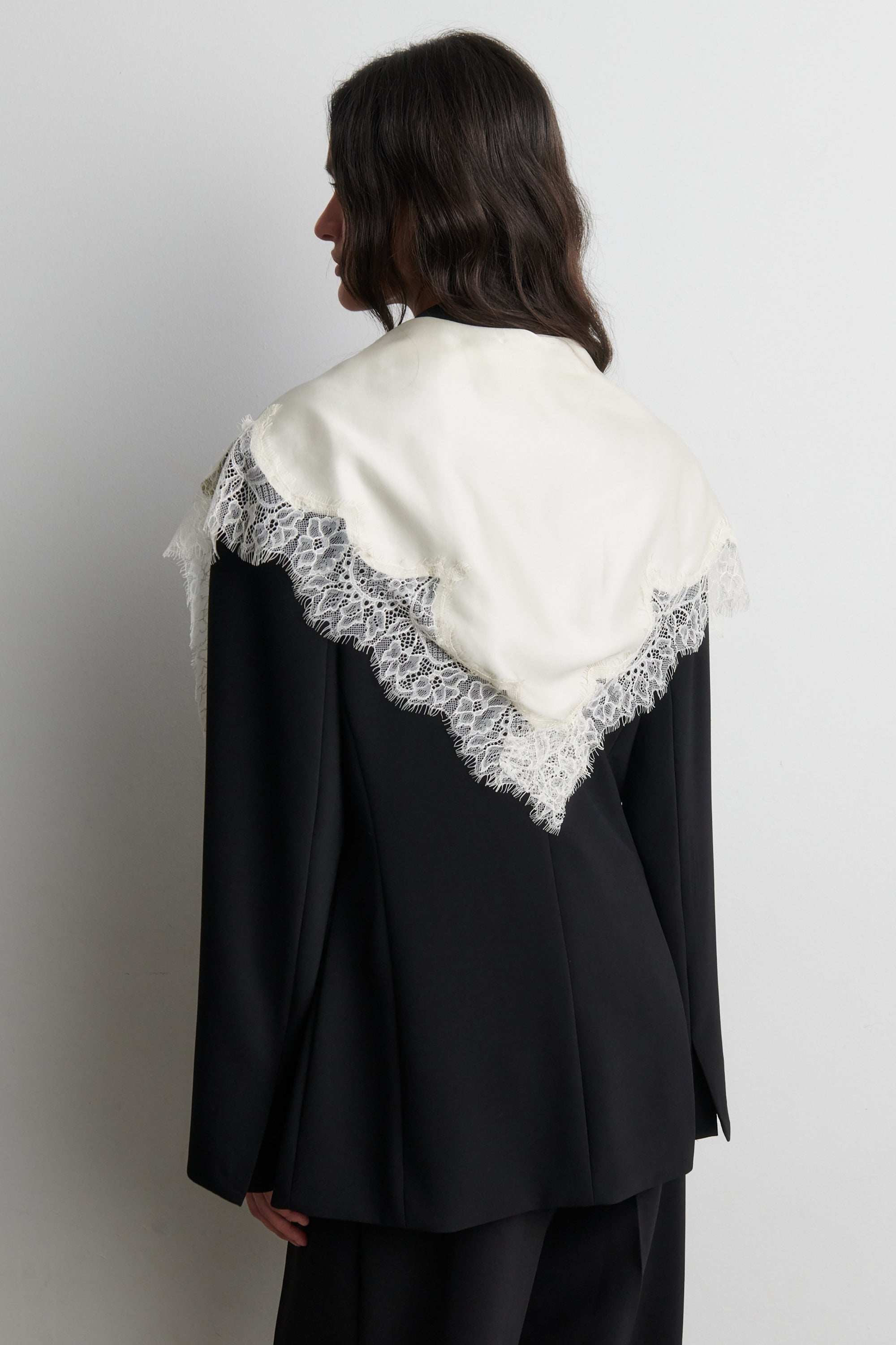 Lacia Contrast Hip Scarf - Cream - RUM Amsterdam