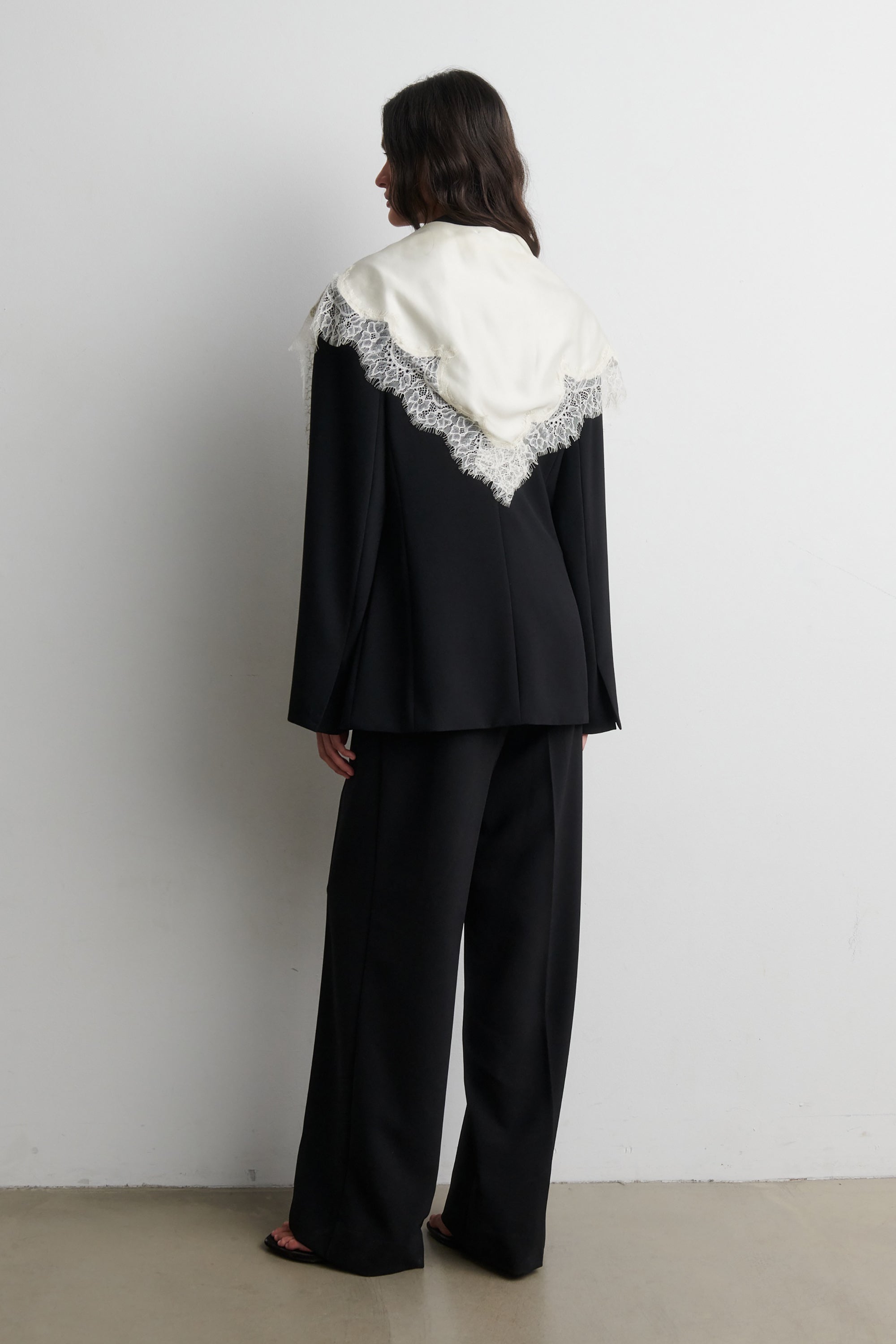 Lacia Contrast Hip Scarf - Cream - RUM Amsterdam