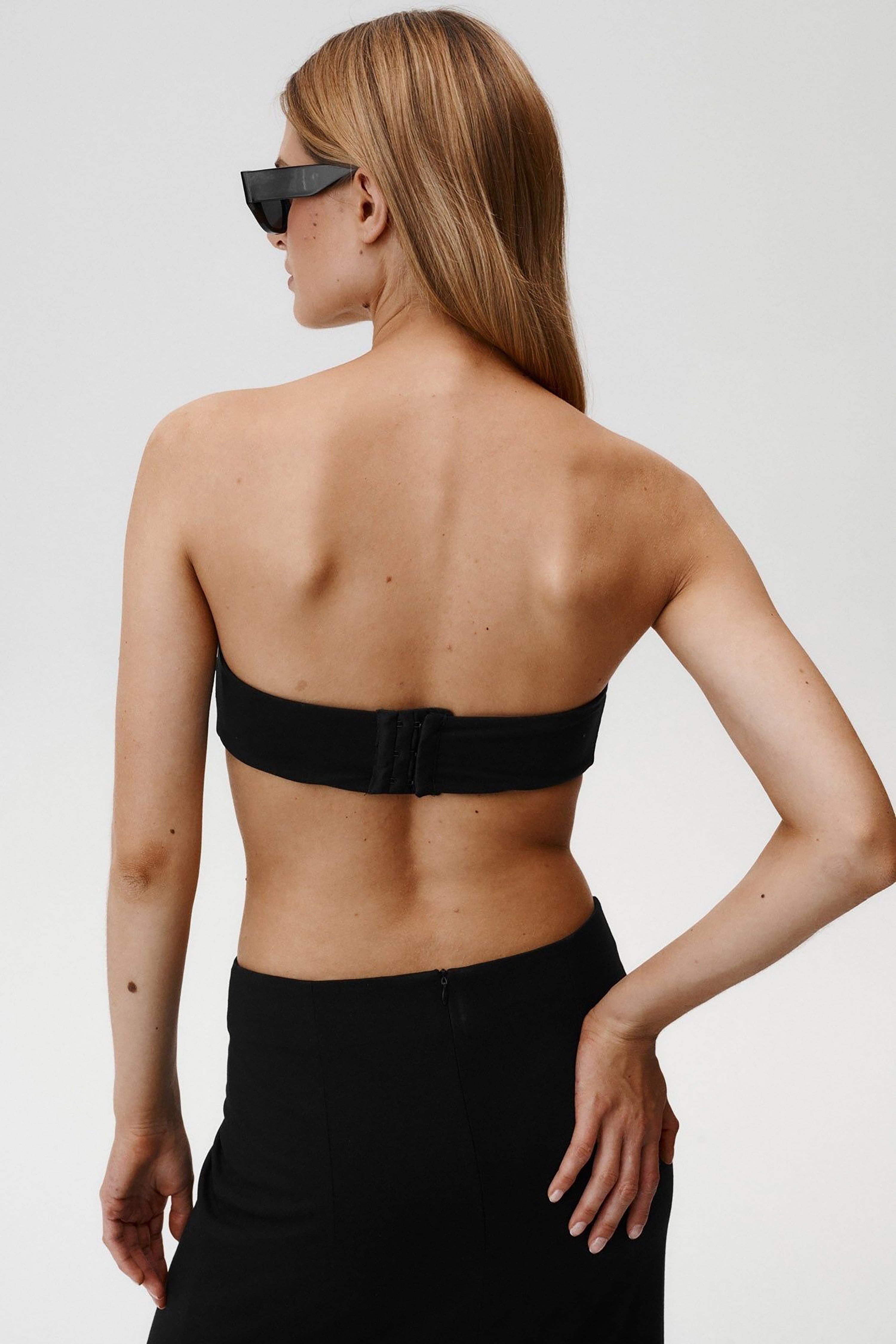 Essential Top - Black