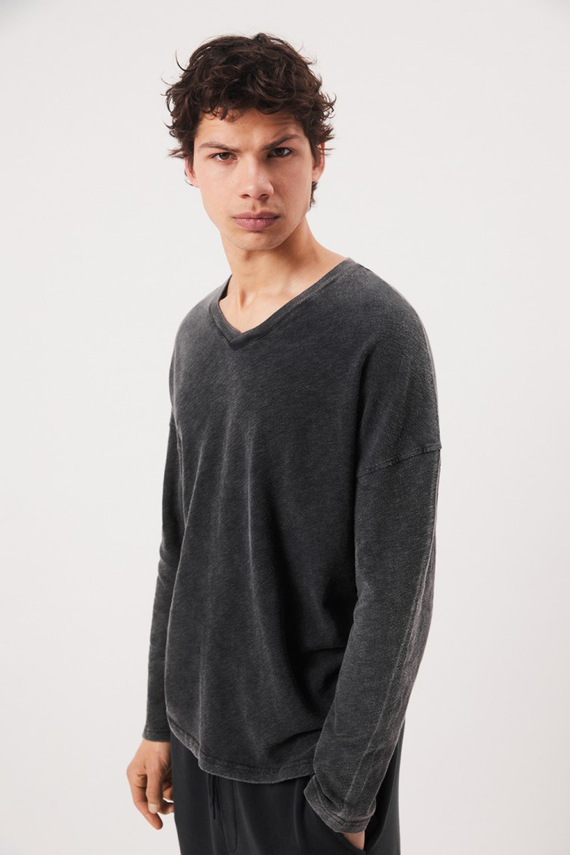 Men's Sonoma T-Shirt LS V-Neck - Vintage Carbon