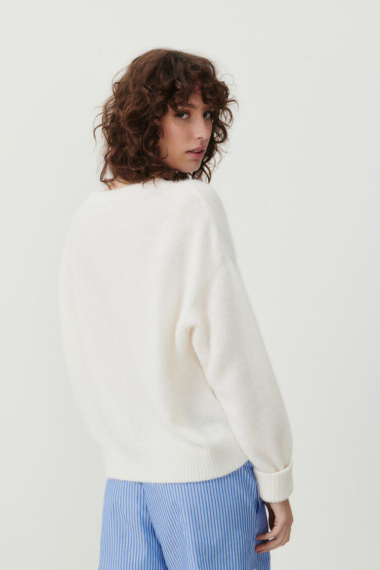 Vitow Jumper - White