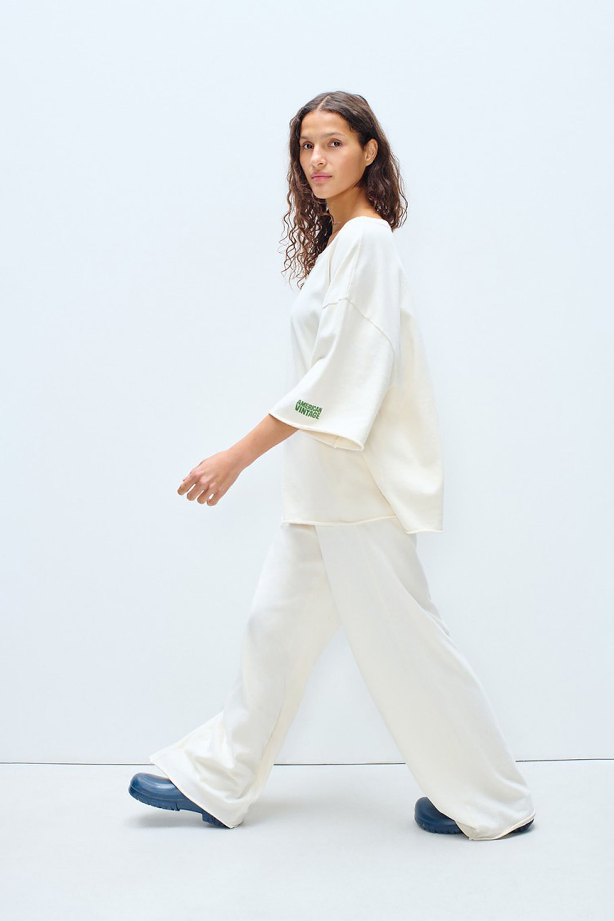 Ykobow T-Shirt - Pearl