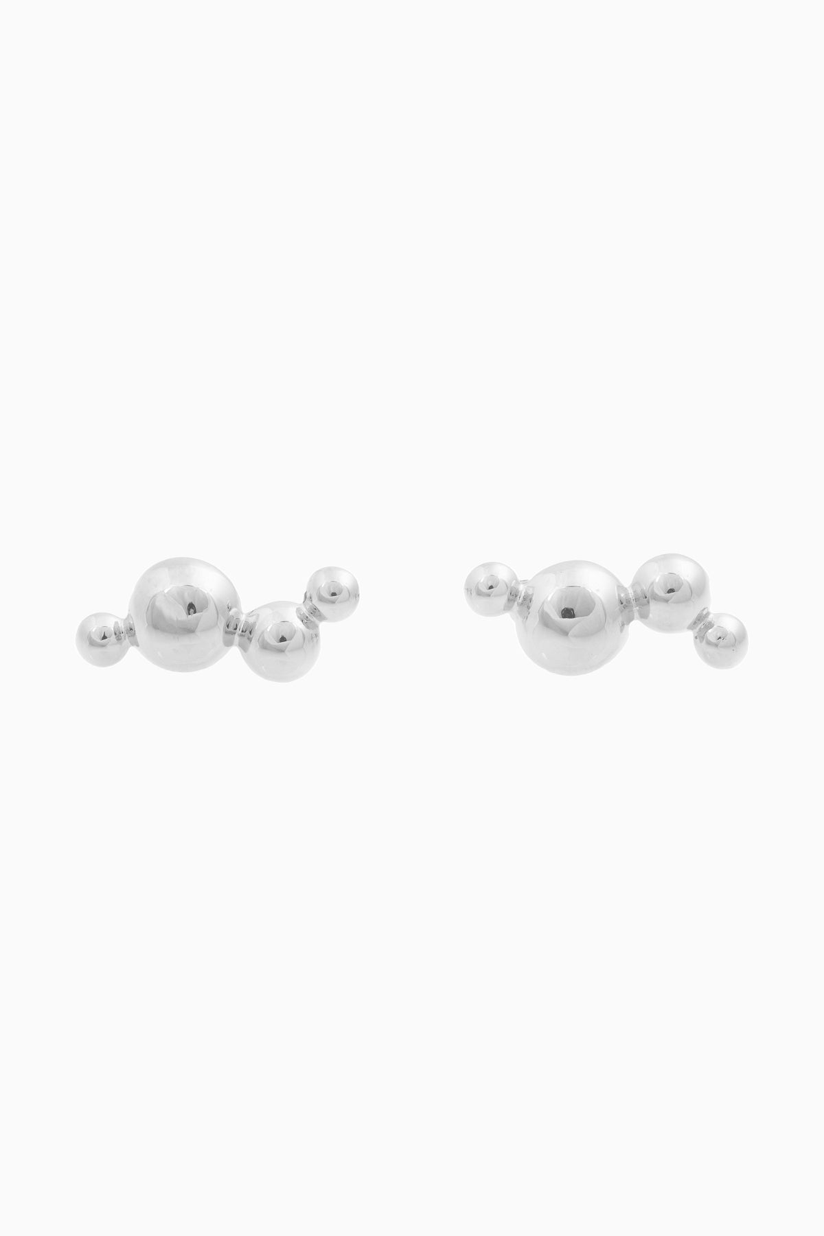 Bandhu Dot Pin Earrings - Silver - RUM Amsterdam