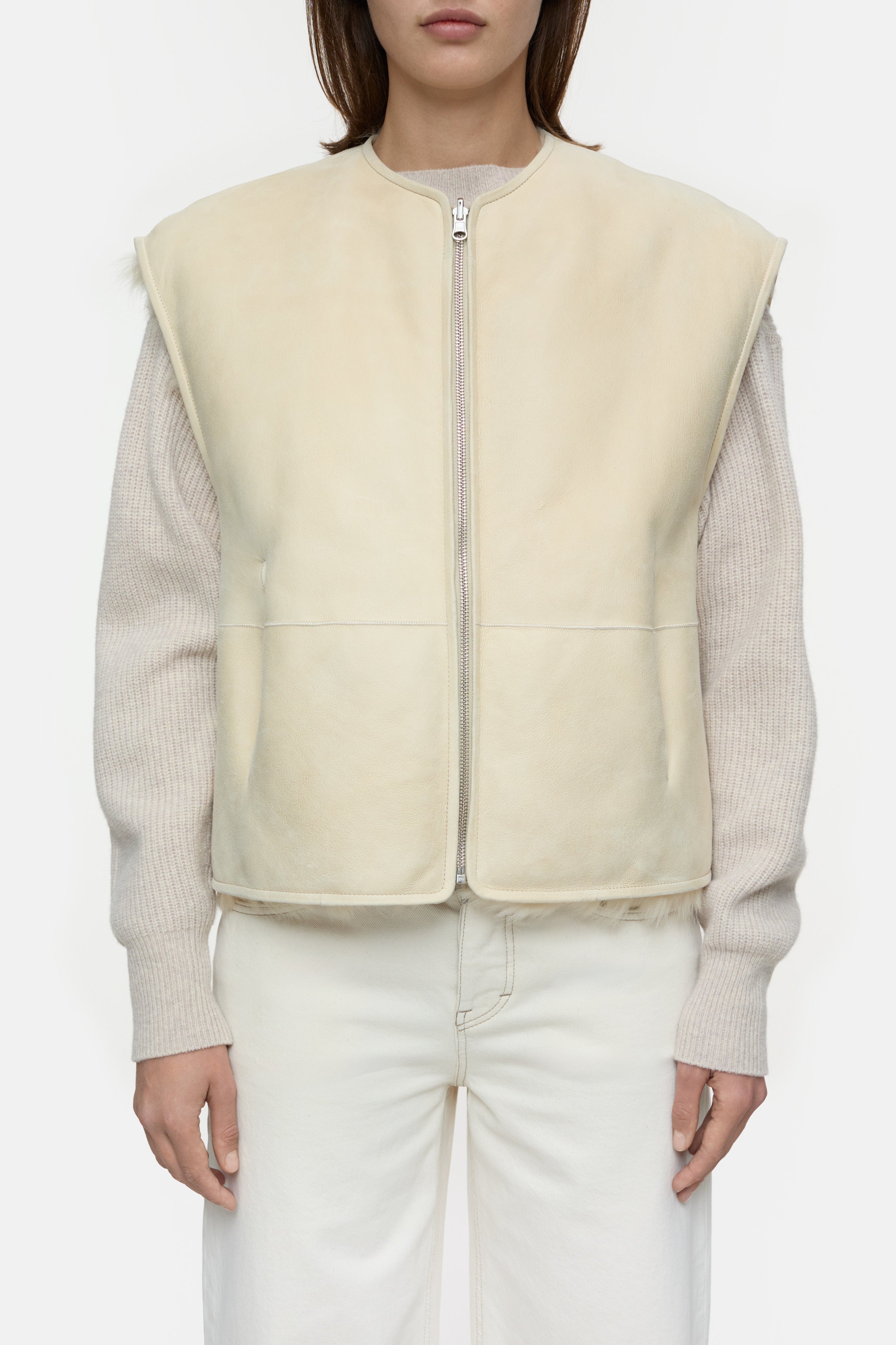 Closed Reversible Vest - Raw Silk - RUM Amsterdam