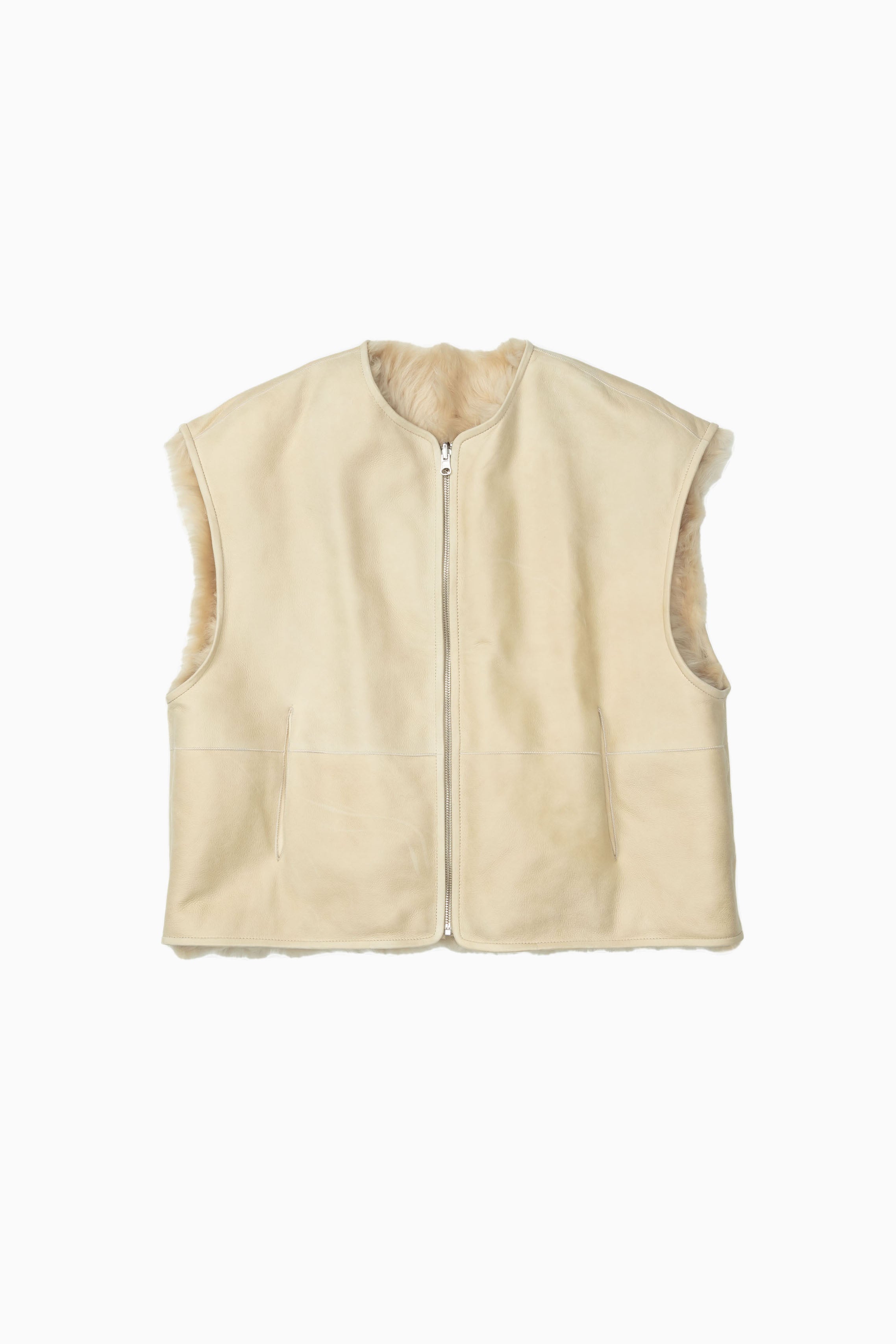 Closed Reversible Vest - Raw Silk - RUM Amsterdam