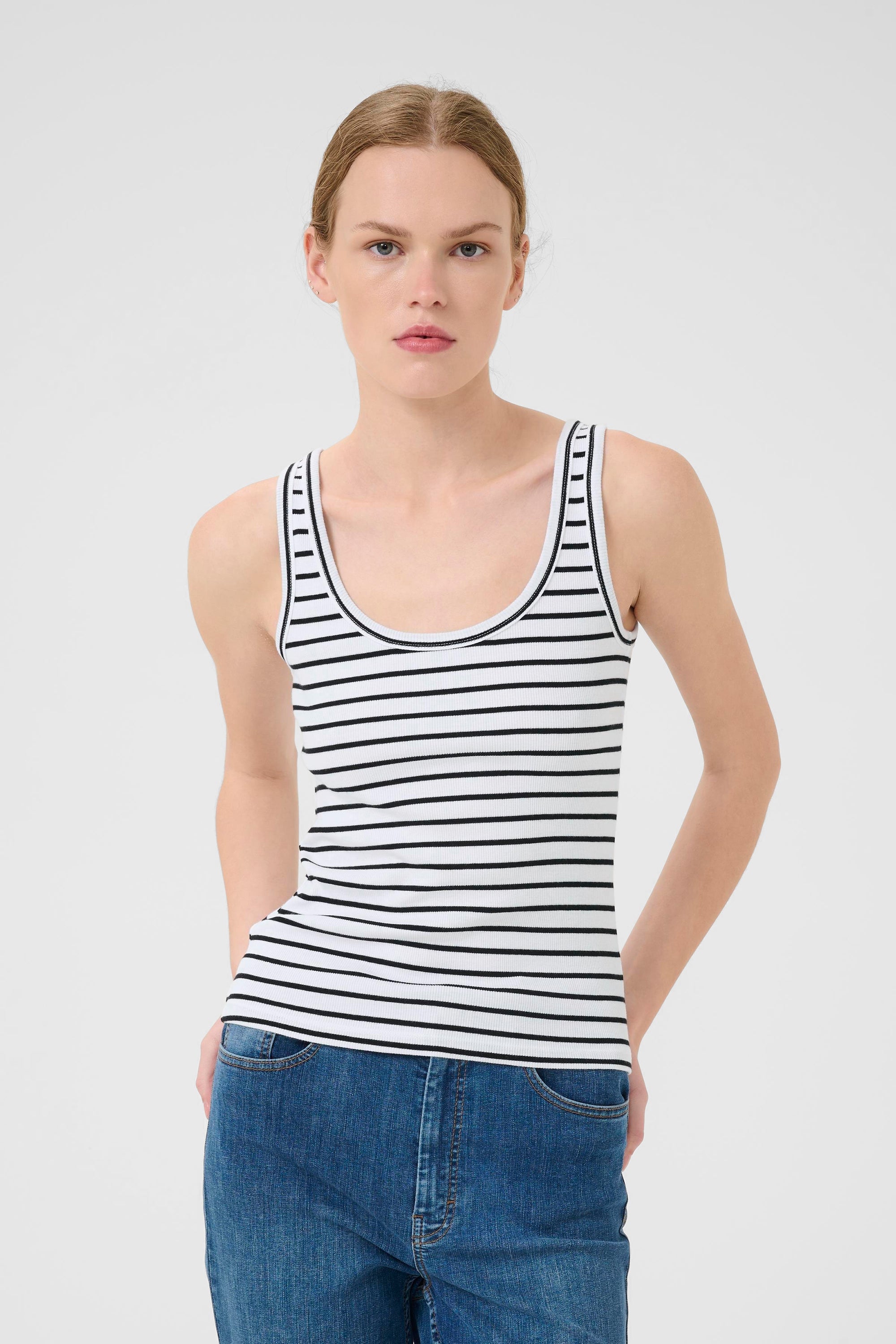  Drew SL Reversible Stripe Top - Bright White Black - RUM Amsterdam