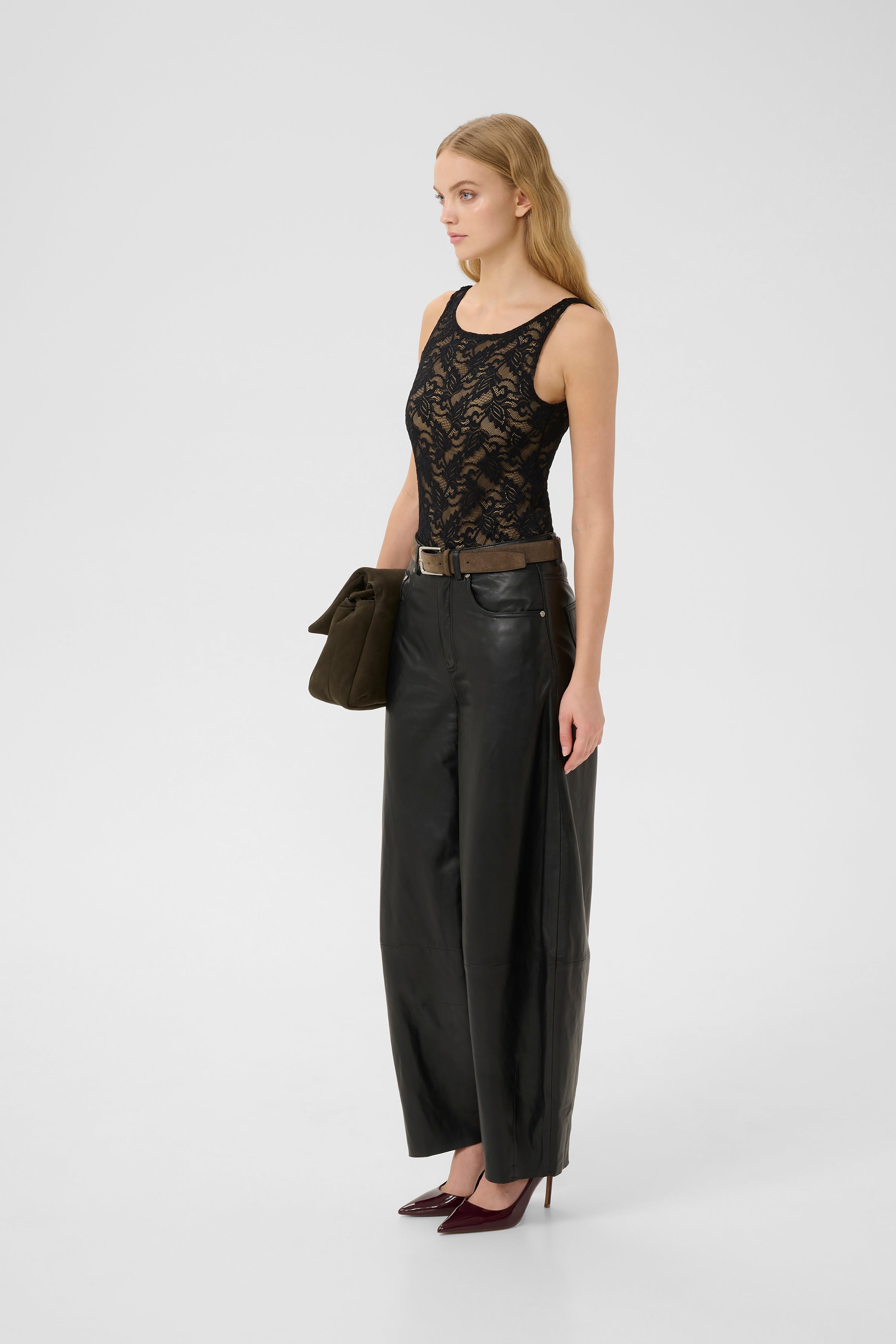 Tania Lace Bodysuit - Black