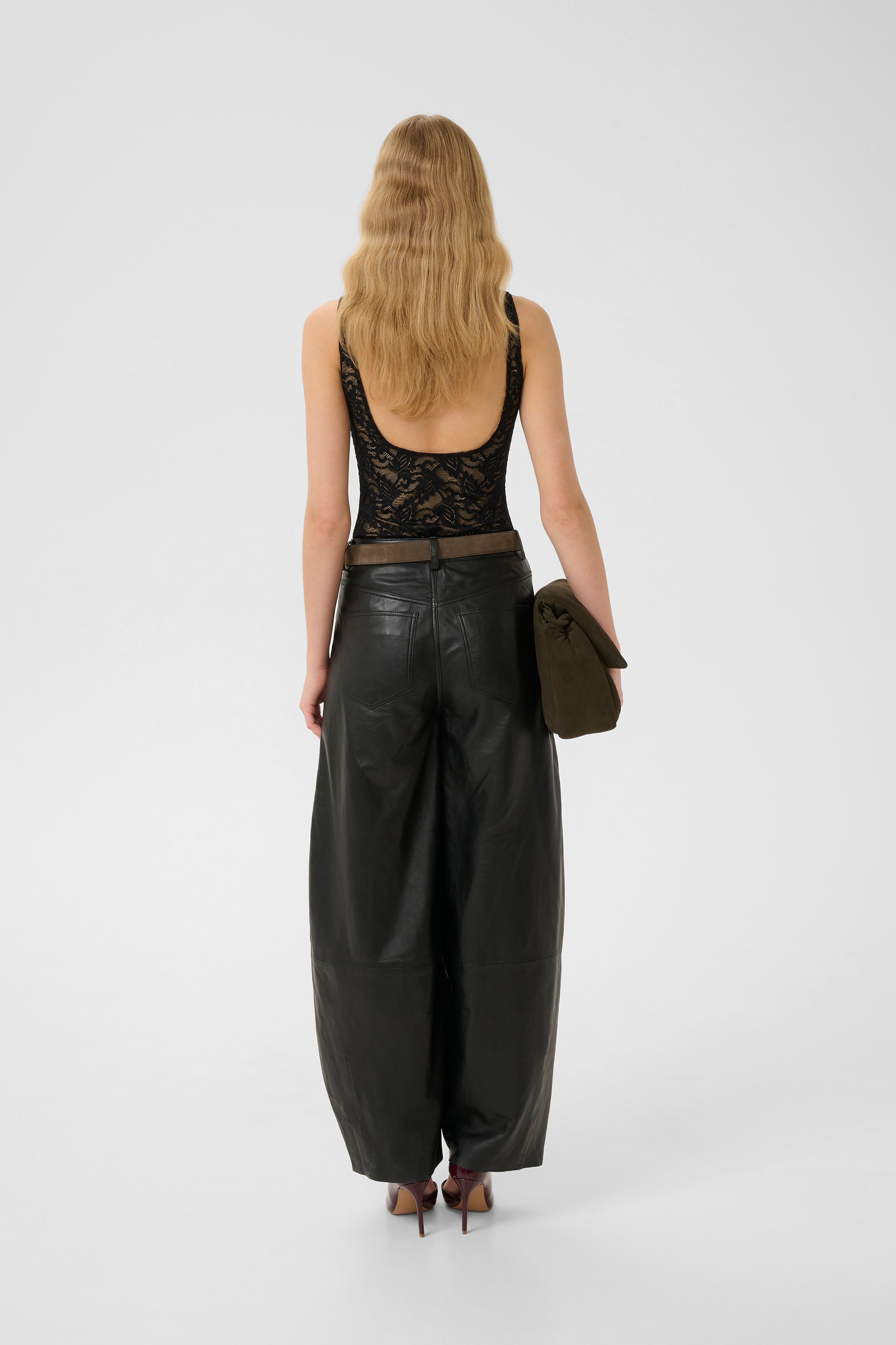 Tania Lace Bodysuit - Black