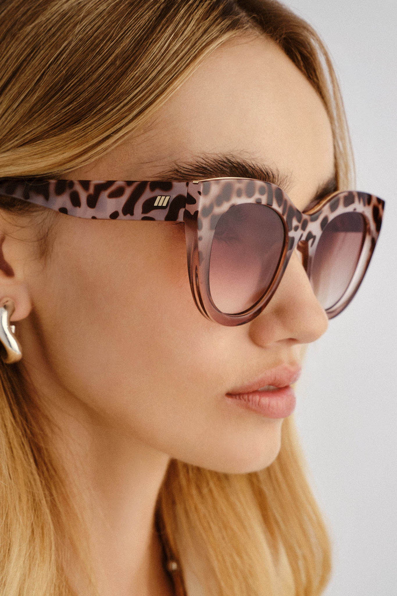 Air Heart Sunglasses - Cookie Tort / Mocha Splice