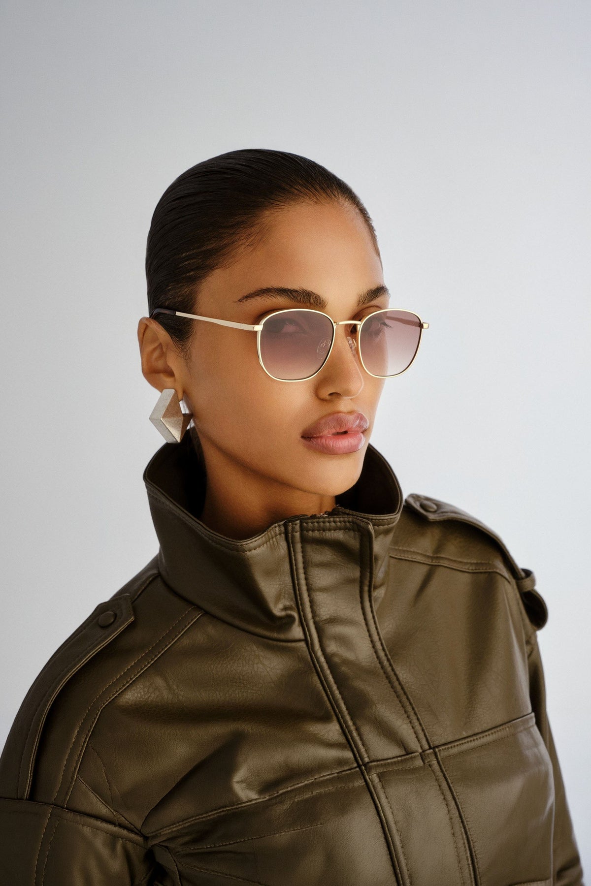 Neptune Deux Sunglasses - Gold w/ Brown Grad