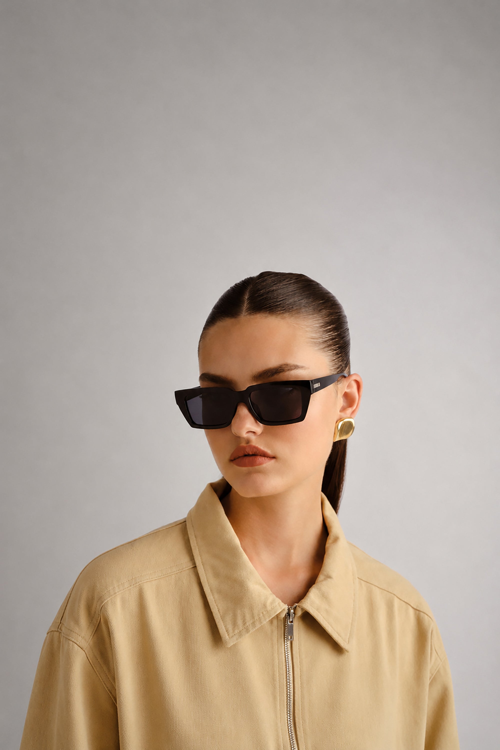 Nocturnal Habit Sunglasses - Black // Le Sustain