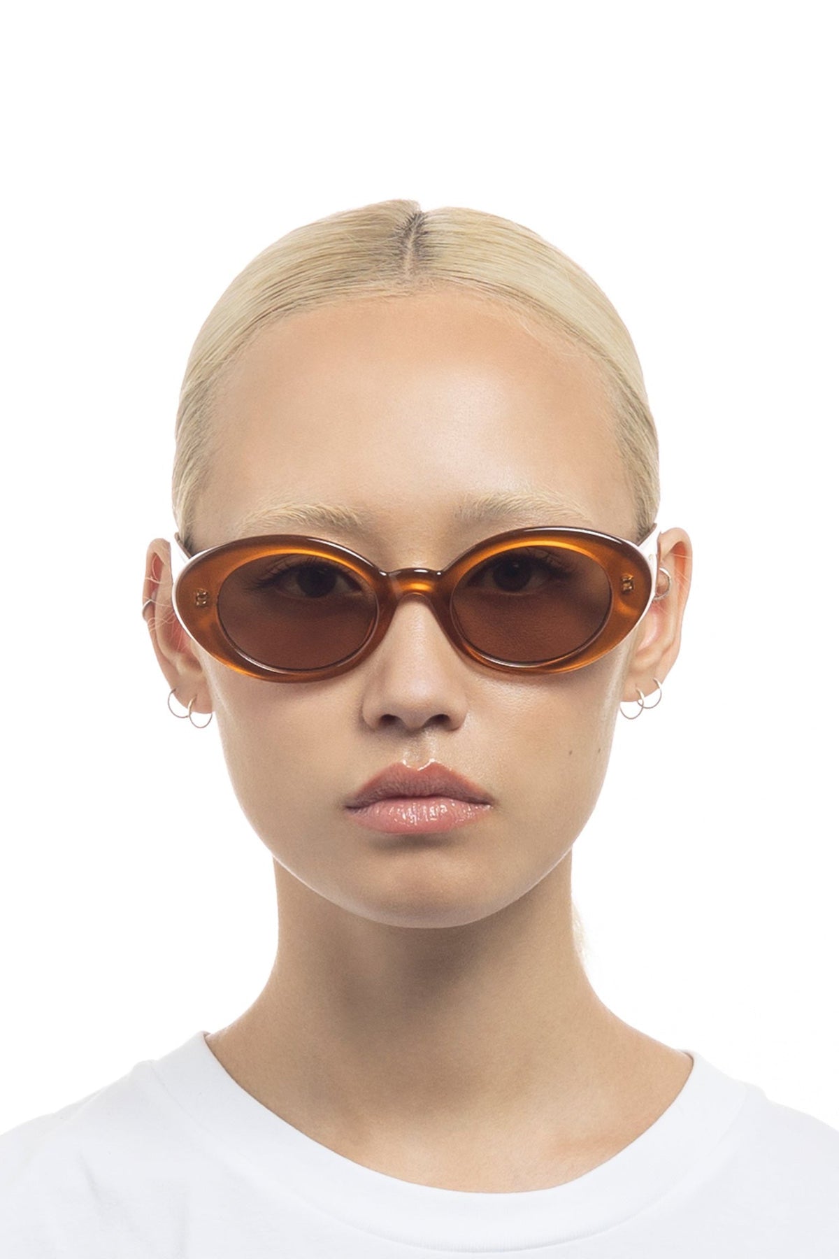 Le Specs Nouveau Vie Sunglasses - Caramel - RUM Amsterdam