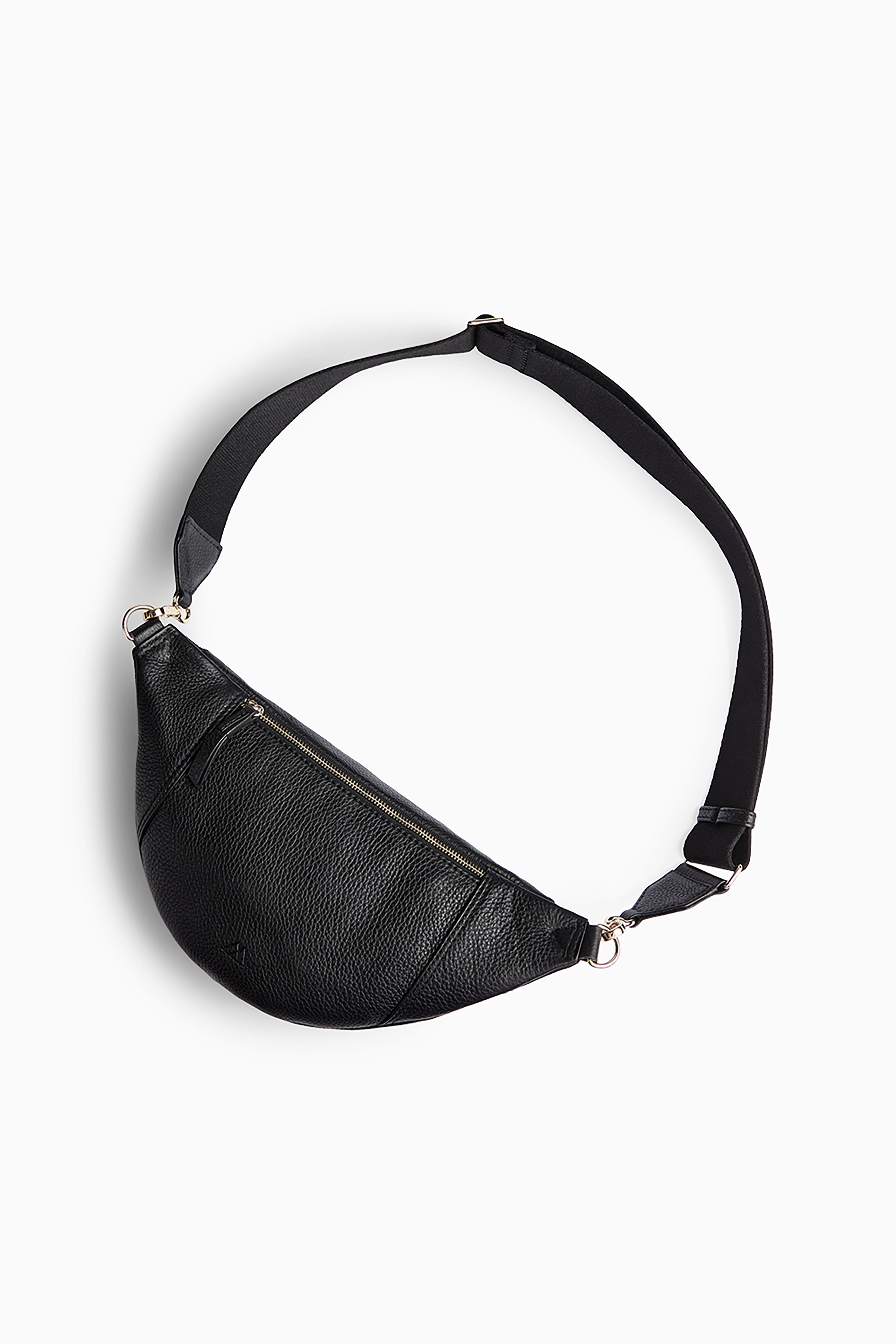 Elinor Bum Bag - Grain Black w/ Gold