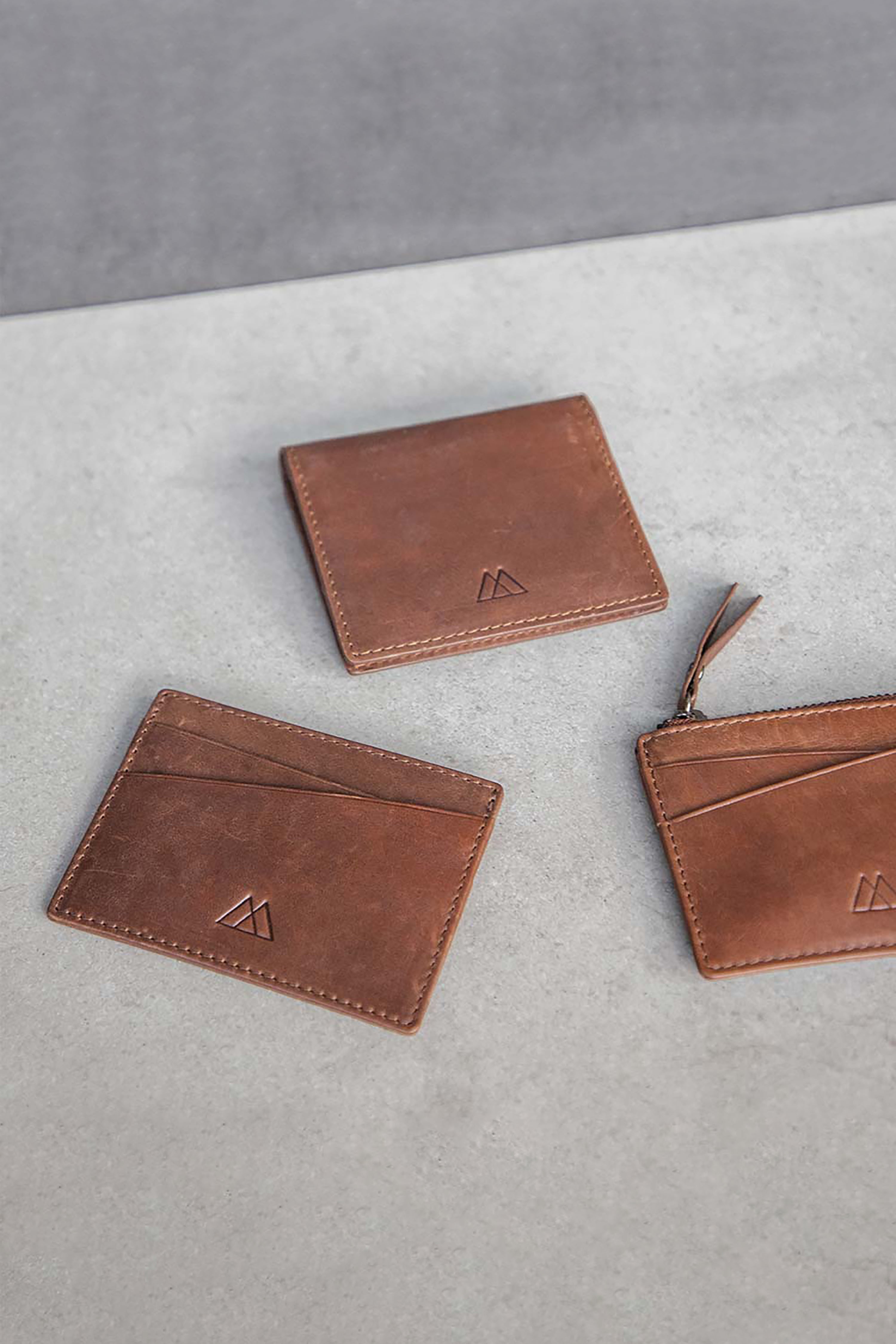 Frey Card Holder - Antique Chestnut