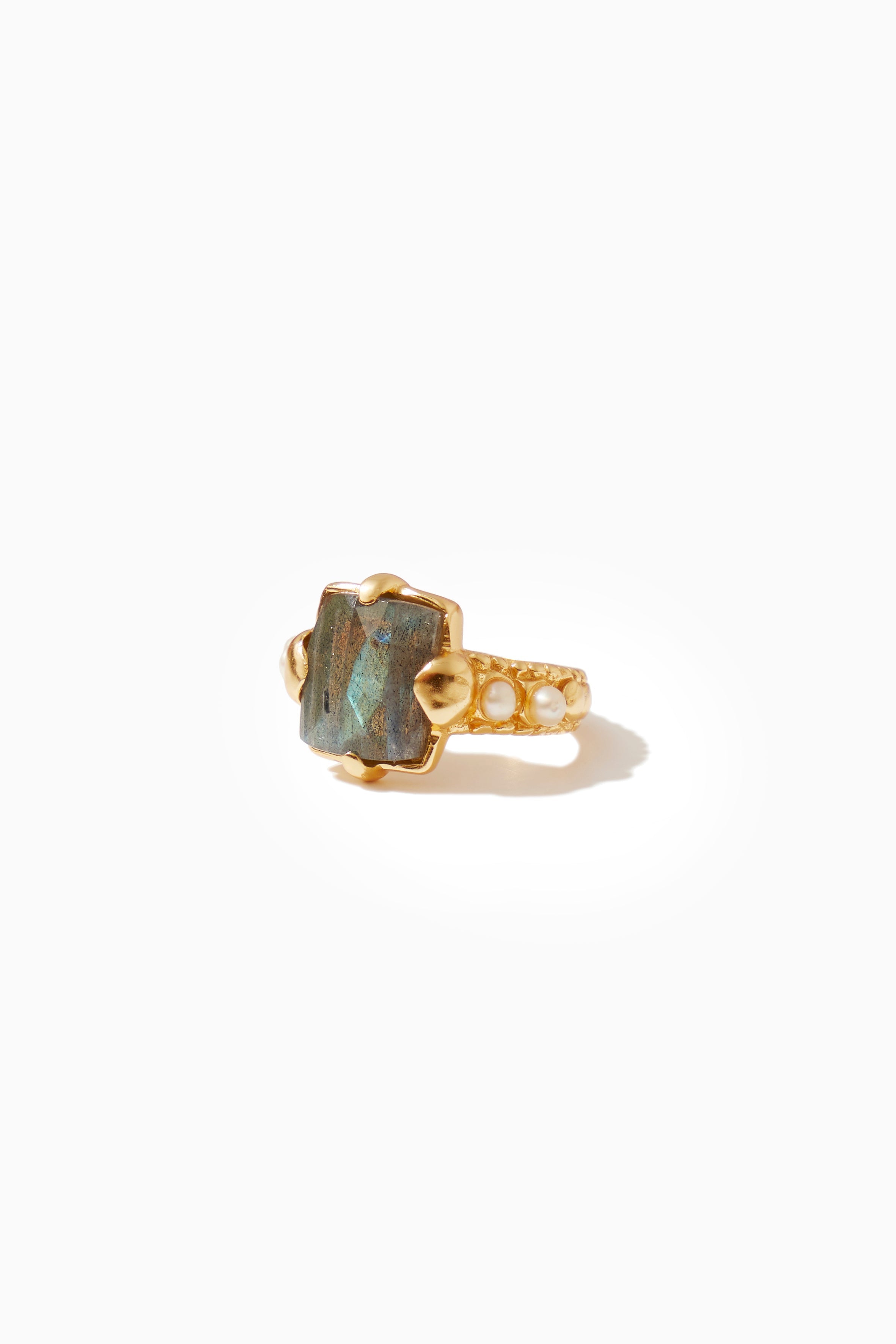  Abby Ring - Gold with Labradorite - RUM Amsterdam