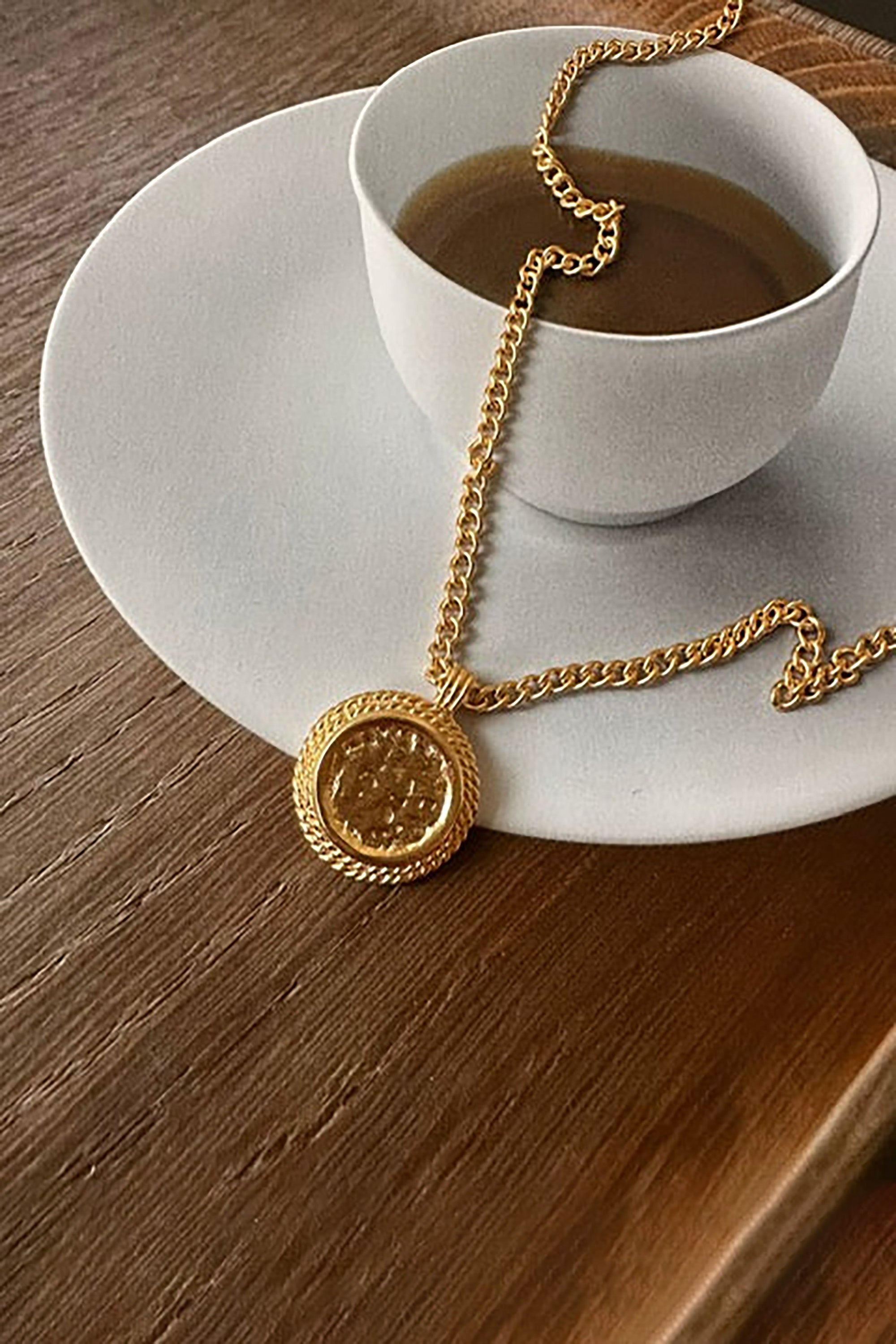 Audina Necklace - Gold