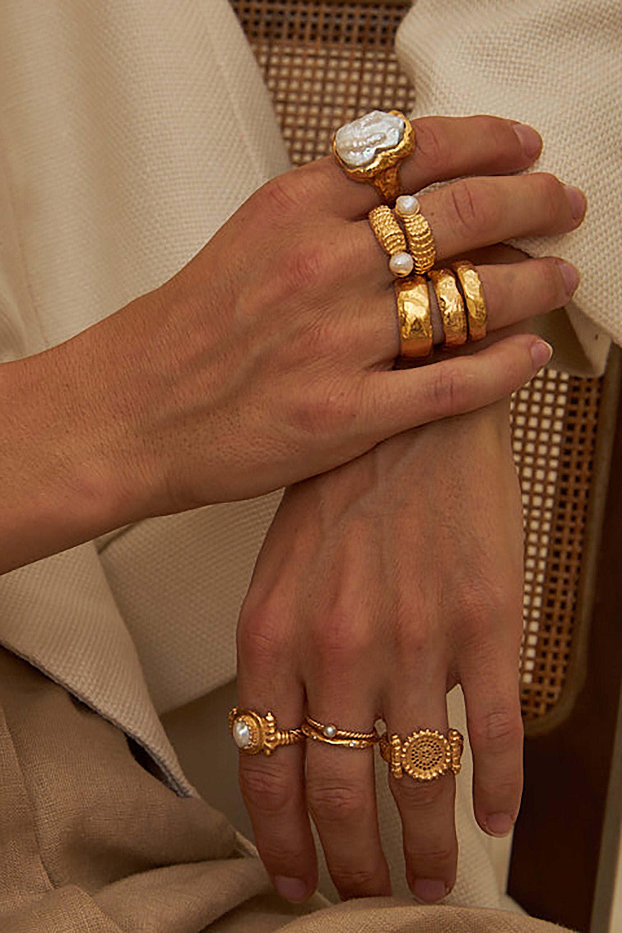 Cassidy M Ring - Gold