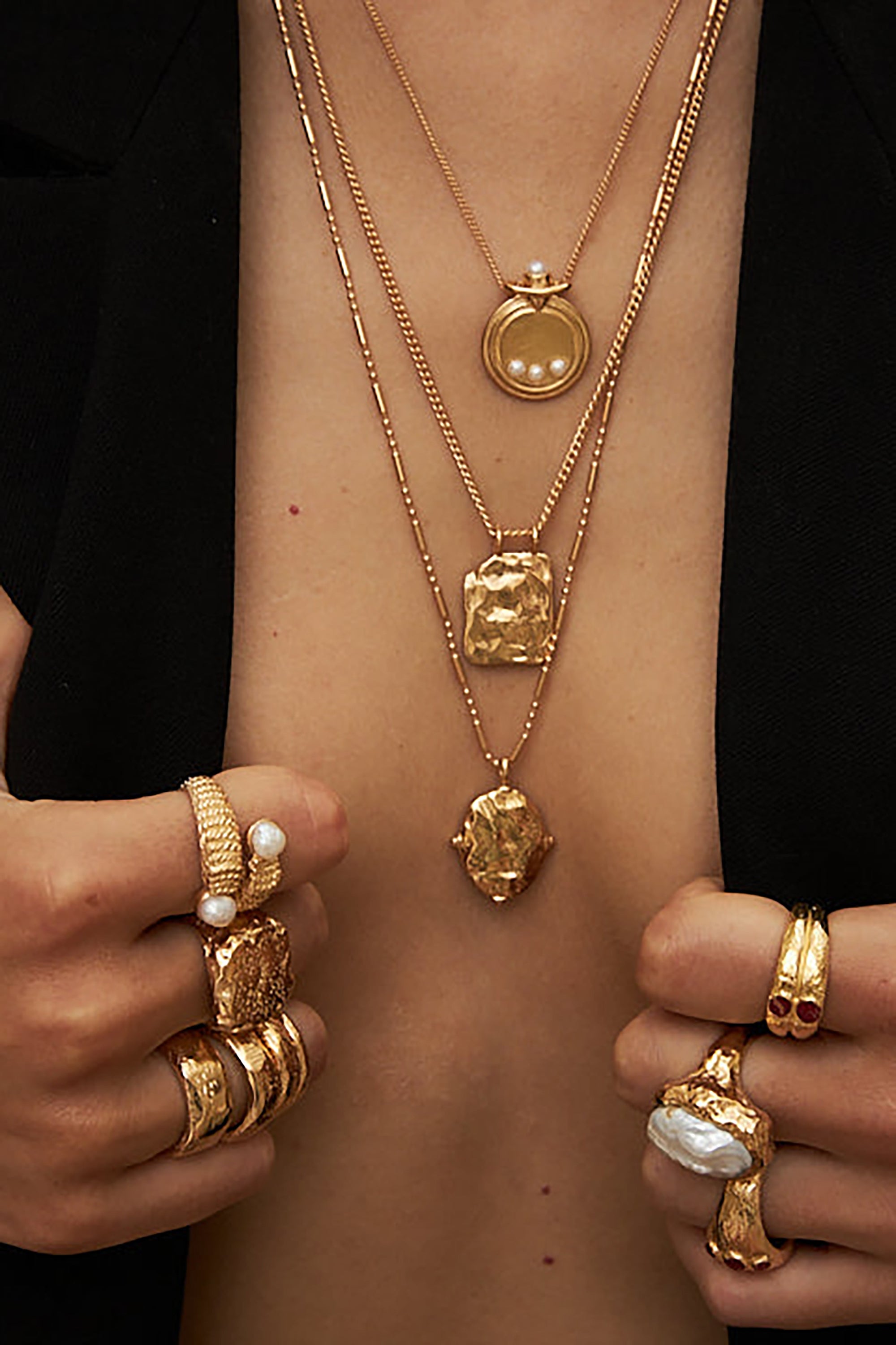 Cassidy M Ring - Gold