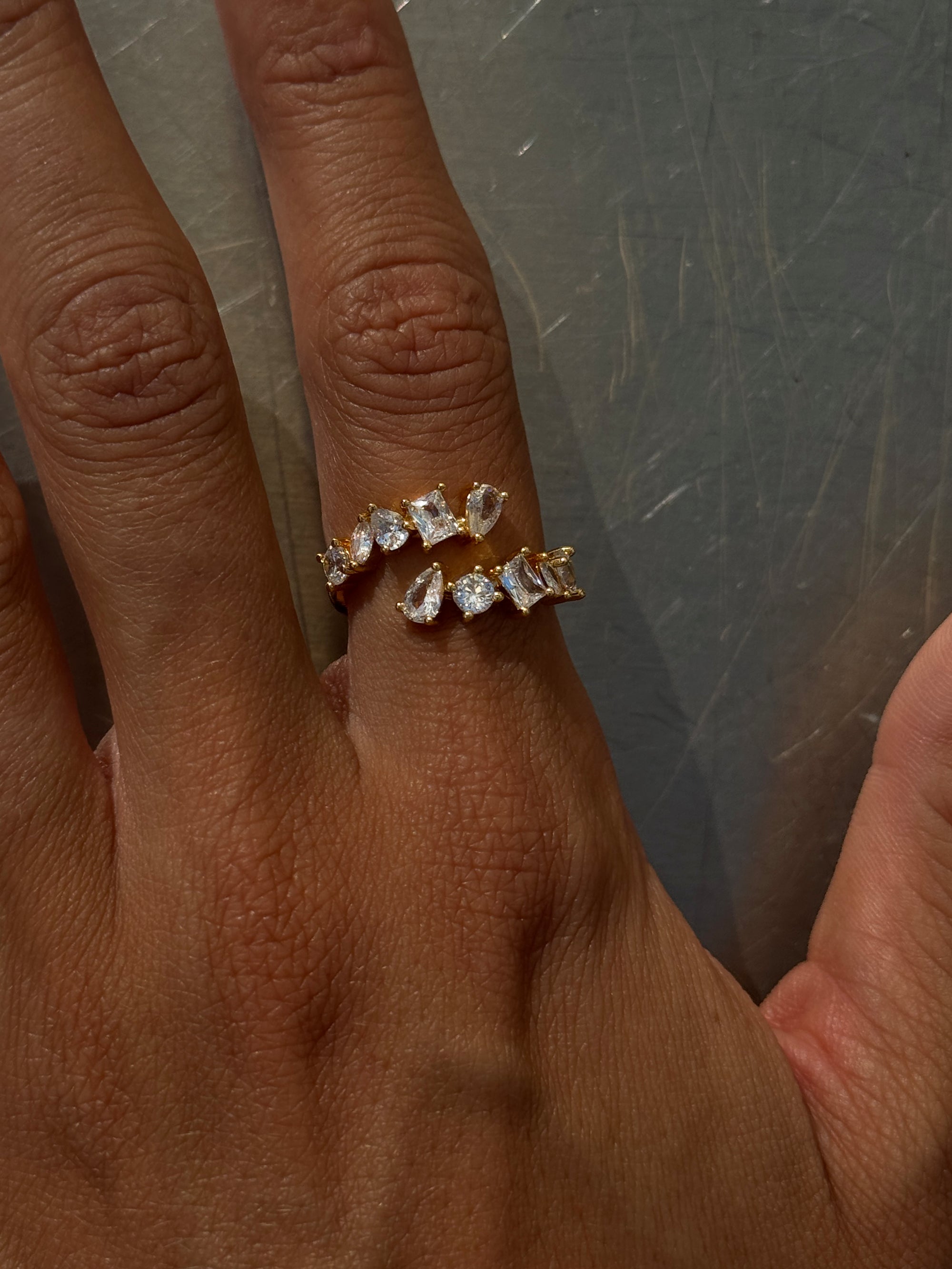 Adjustable Lithe Ring - Gold