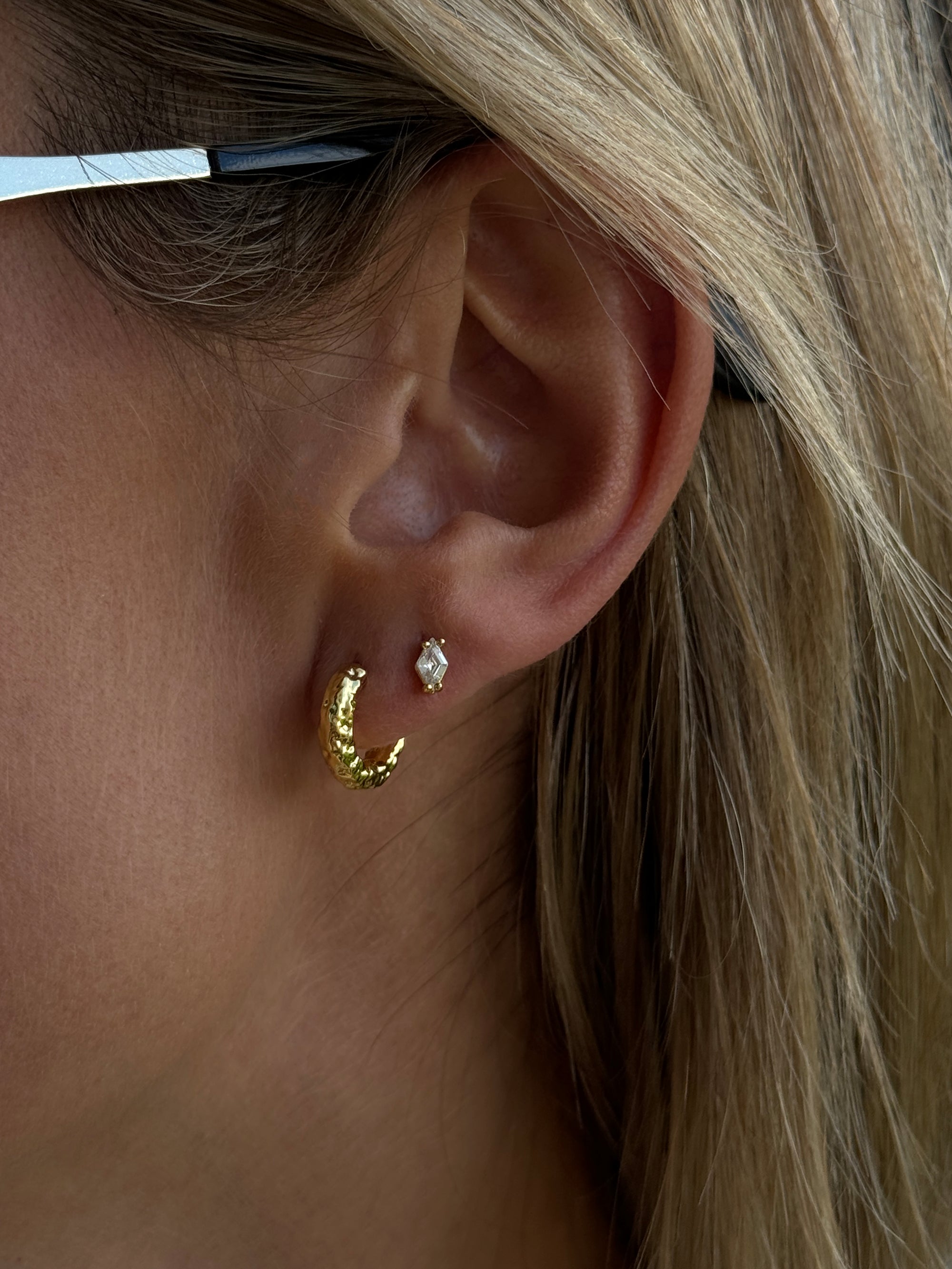 Rhombus Studs - Gold