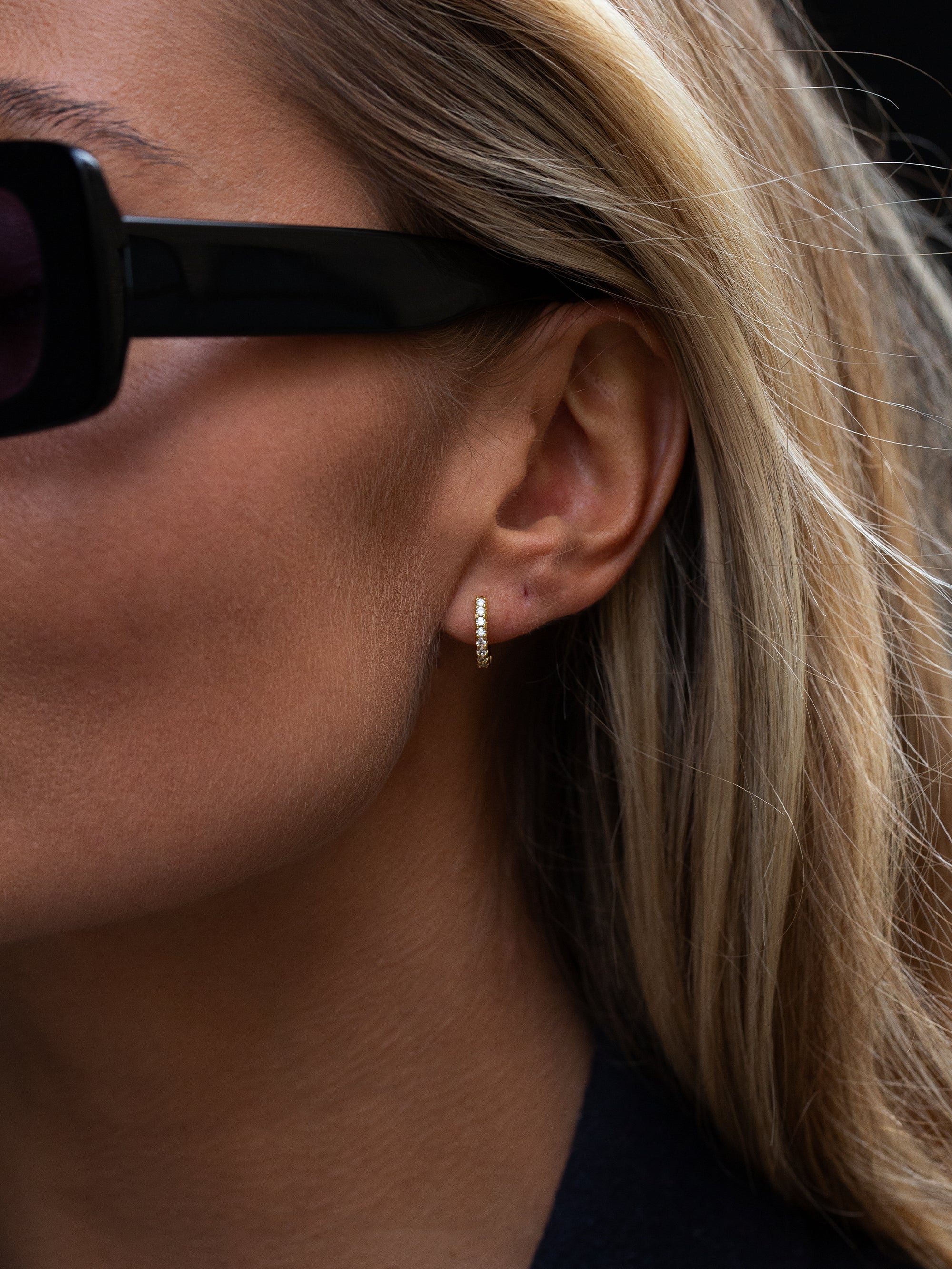 Zirconia Huggies - Gold