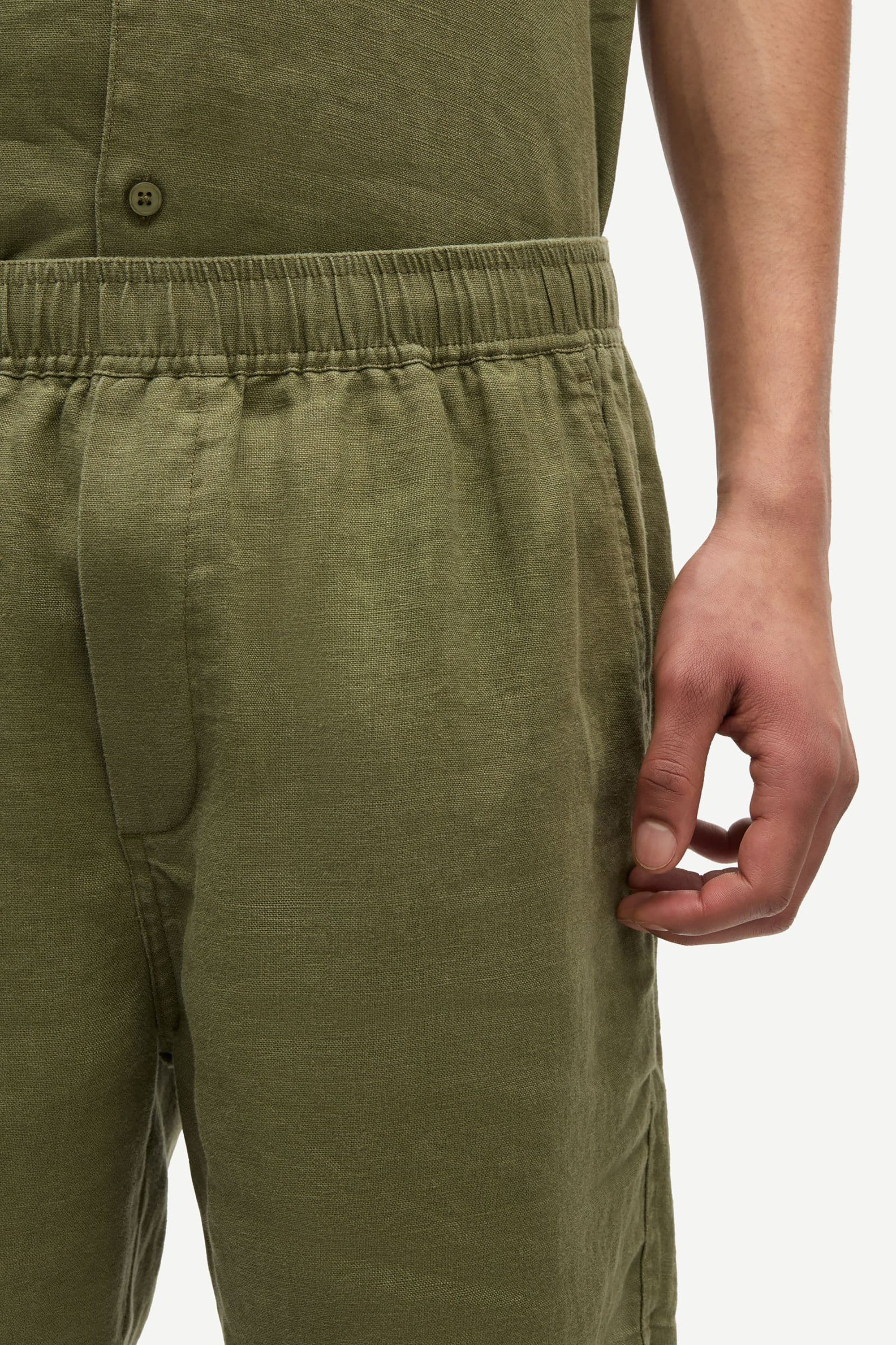 Sajabari Shorts - Burnt Olive