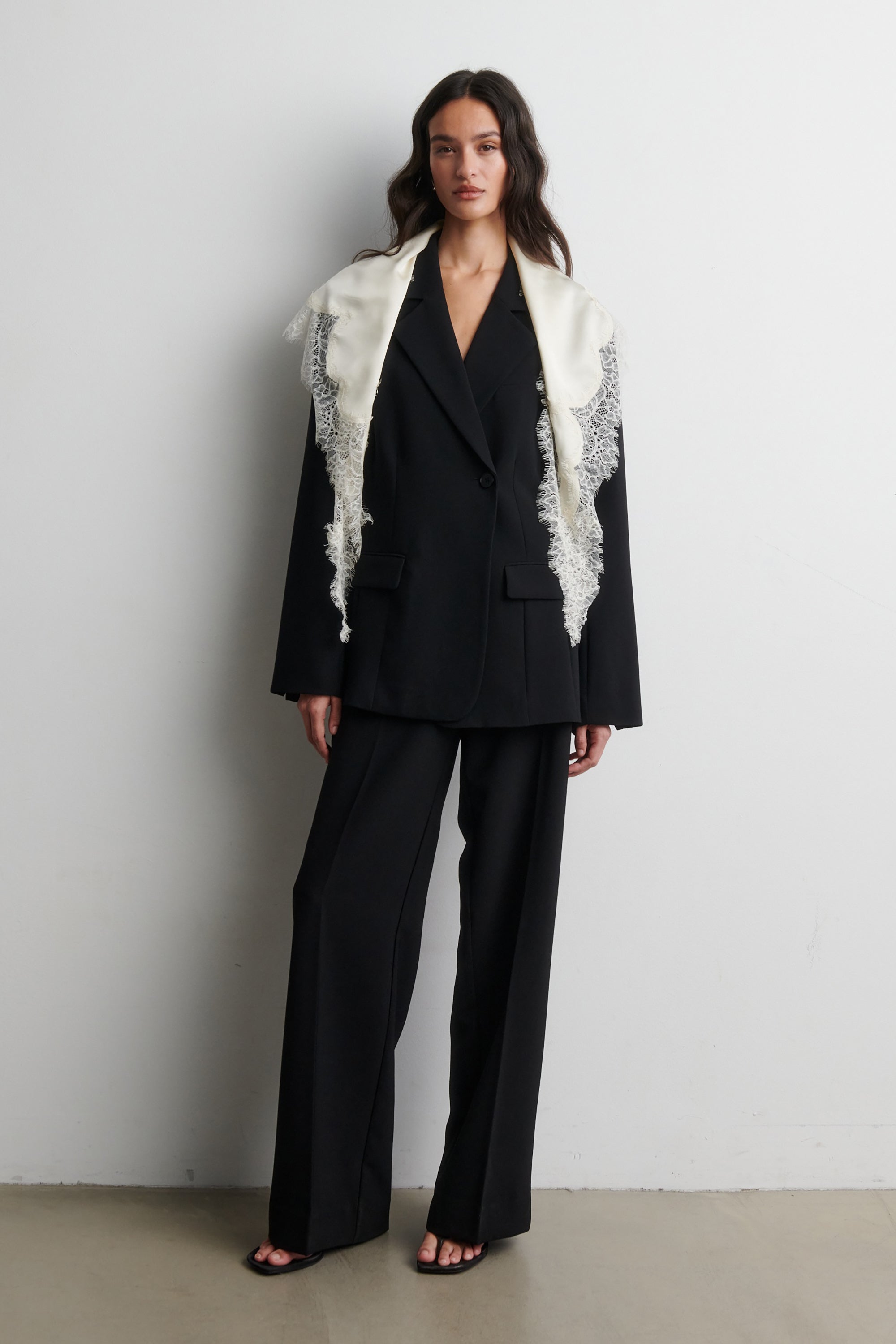  Lacia Contrast Hip Scarf - Cream - RUM Amsterdam