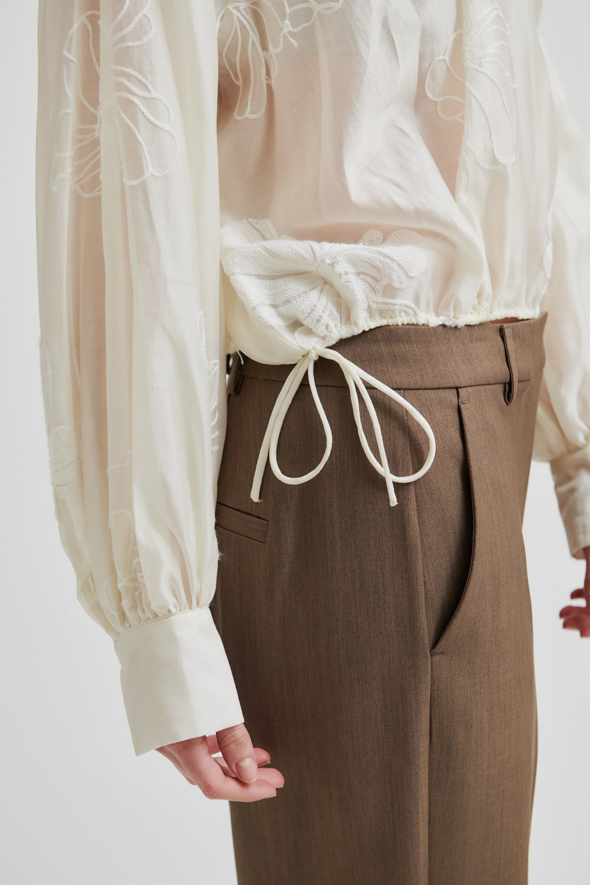 Veria Blouse - Tofu