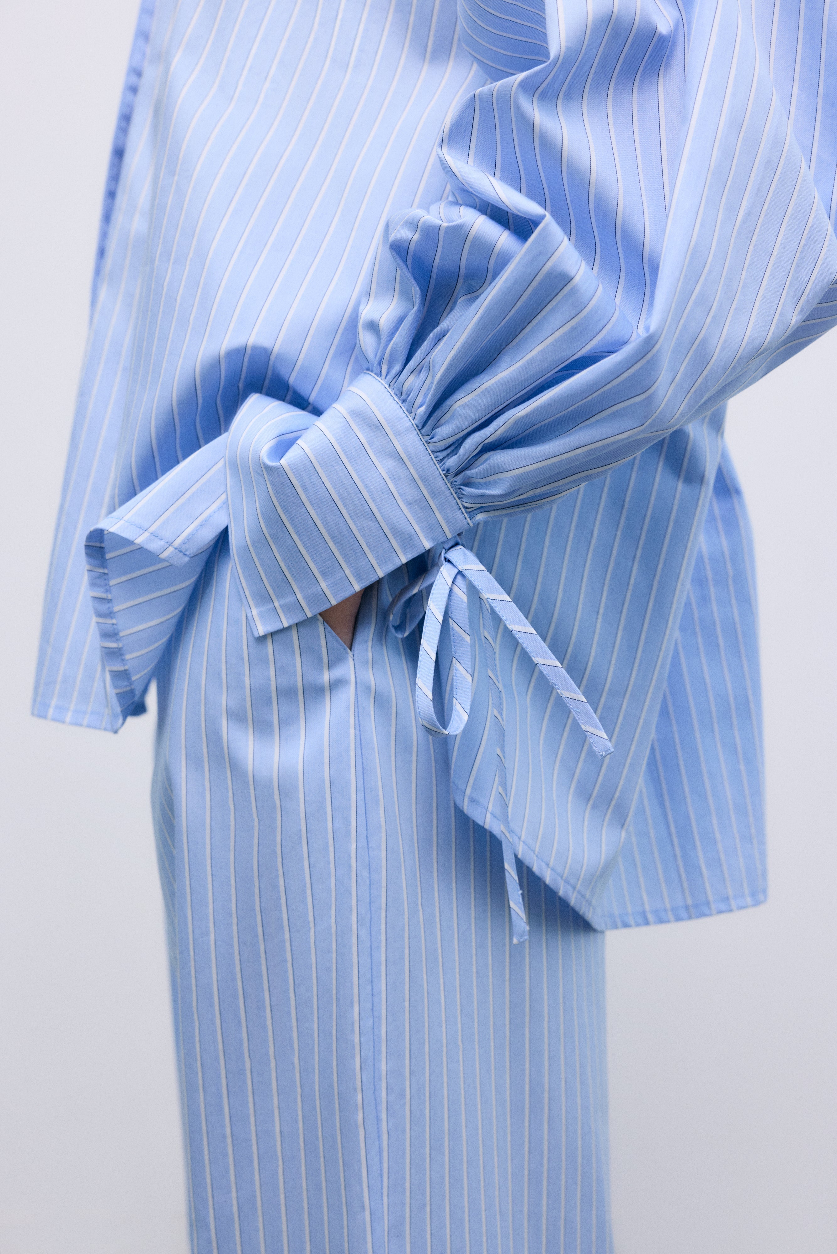 Aura Shirt - Vista Blue Stripes