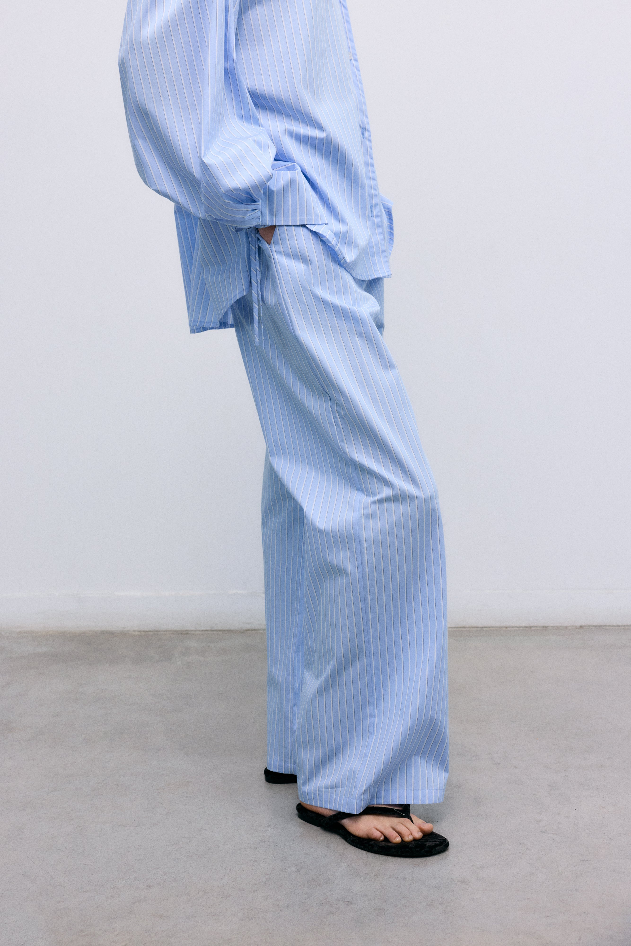 Aura Shirt - Vista Blue Stripes